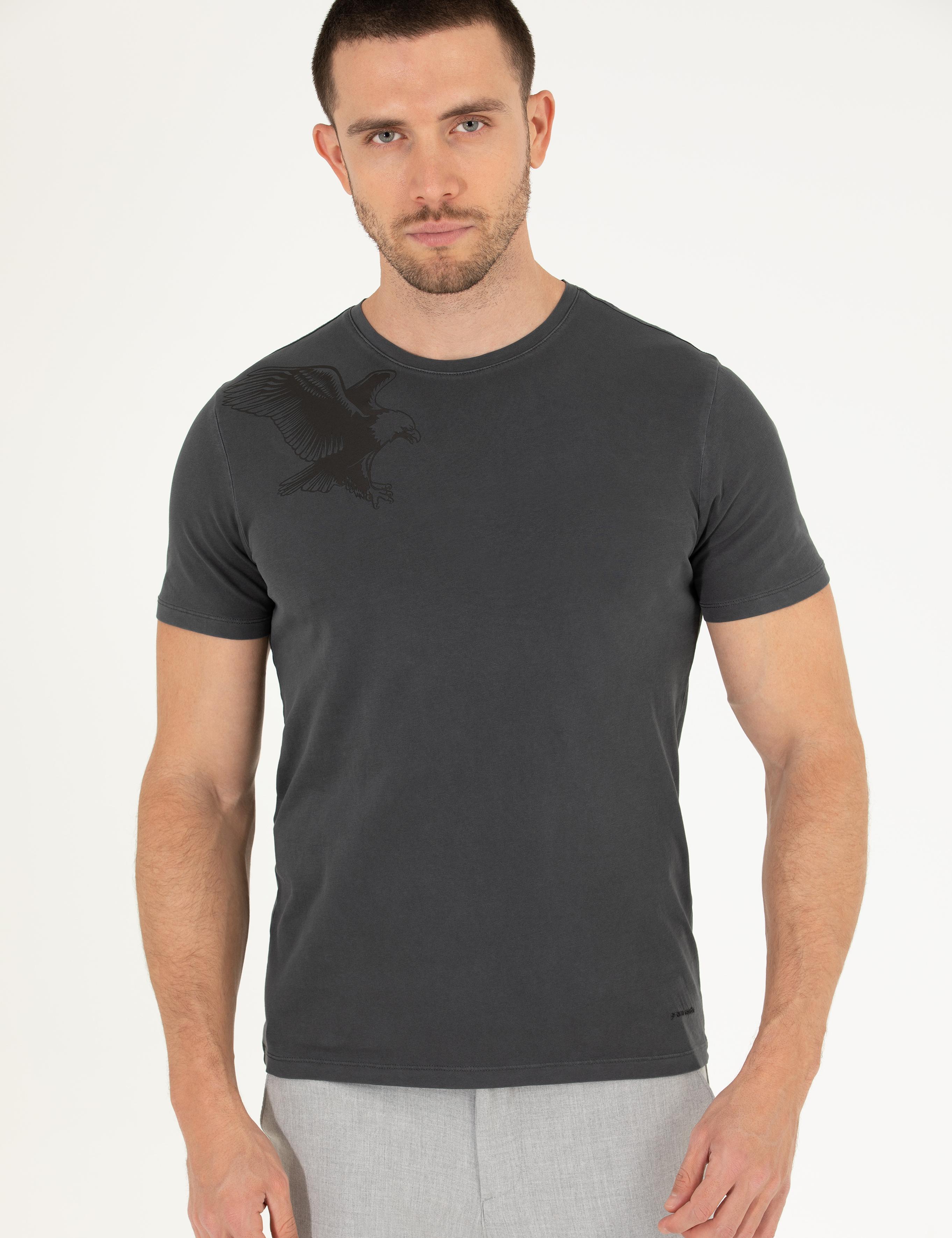 Siyah Slim Fit Kartal Baskılı Bisiklet Yaka Tişört