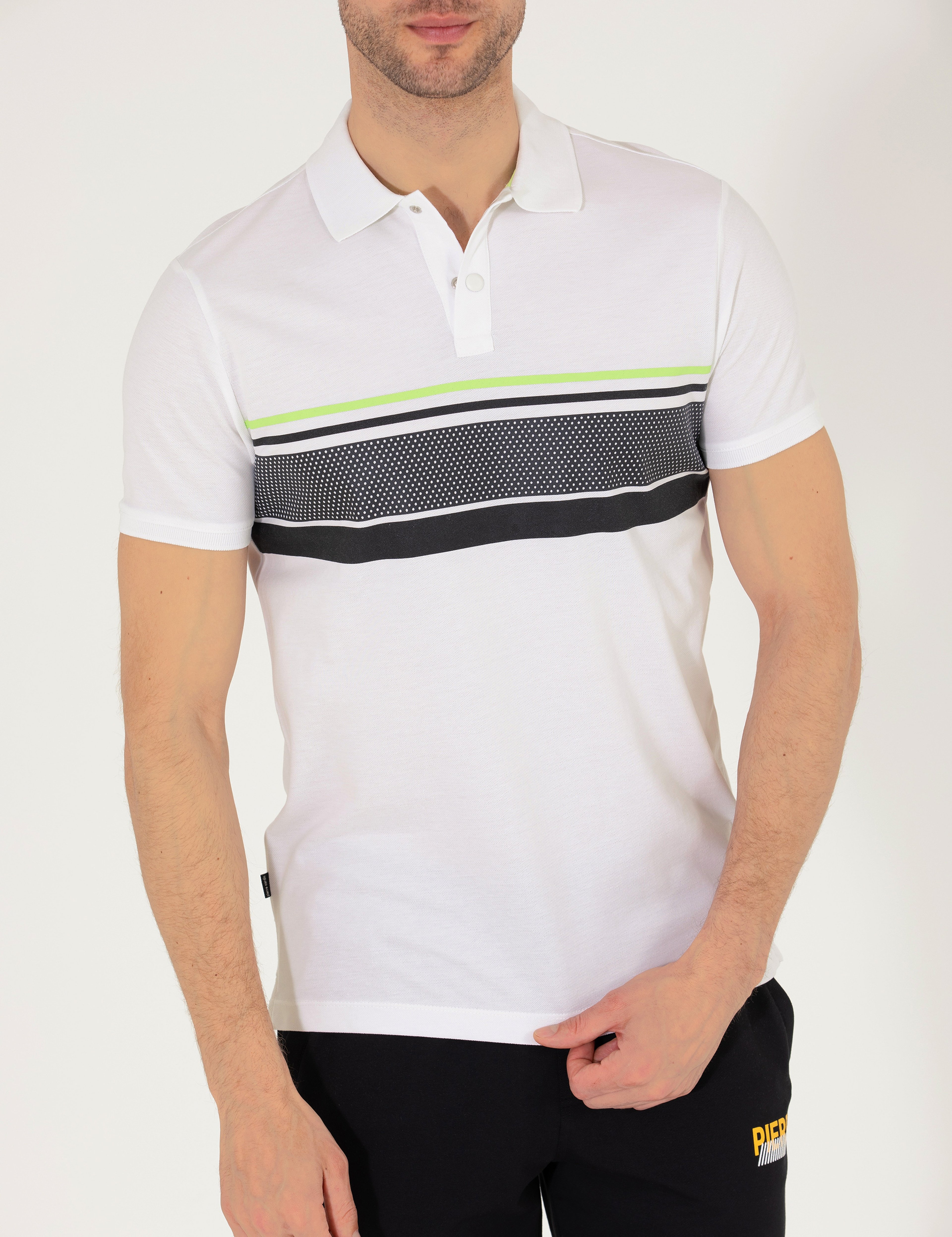 Beyaz Slim Fit Göğüs Baskılı Polo Yaka Tişört - Image 6