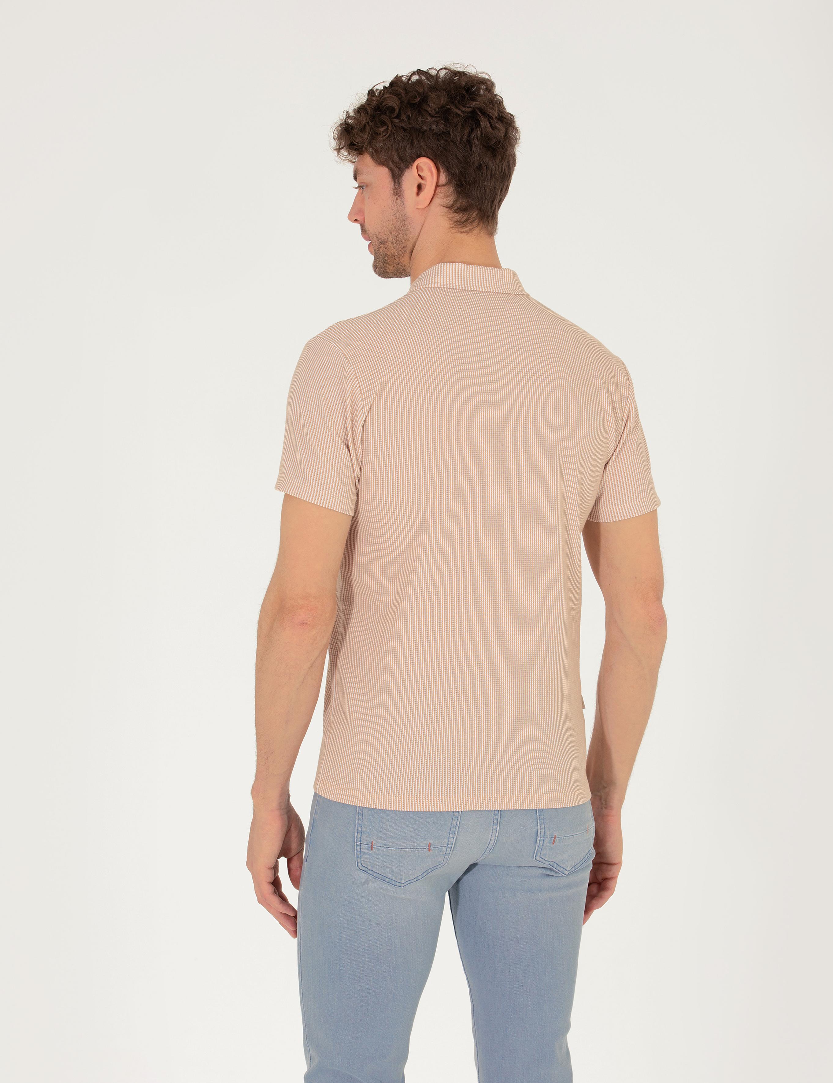 Bej Slim Fit Fermuarlı Polo Yaka Tişört