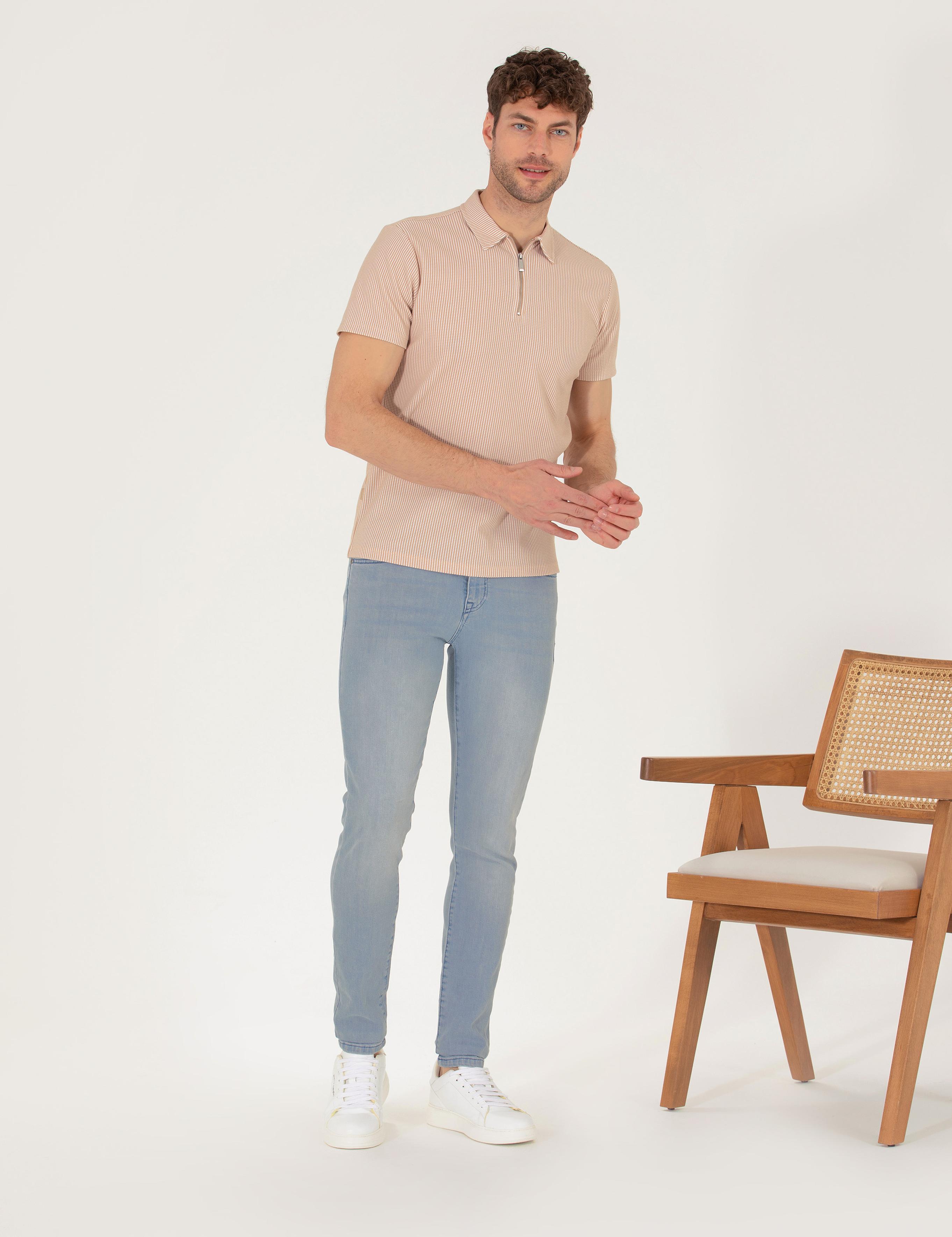 Bej Slim Fit Fermuarlı Polo Yaka Tişört