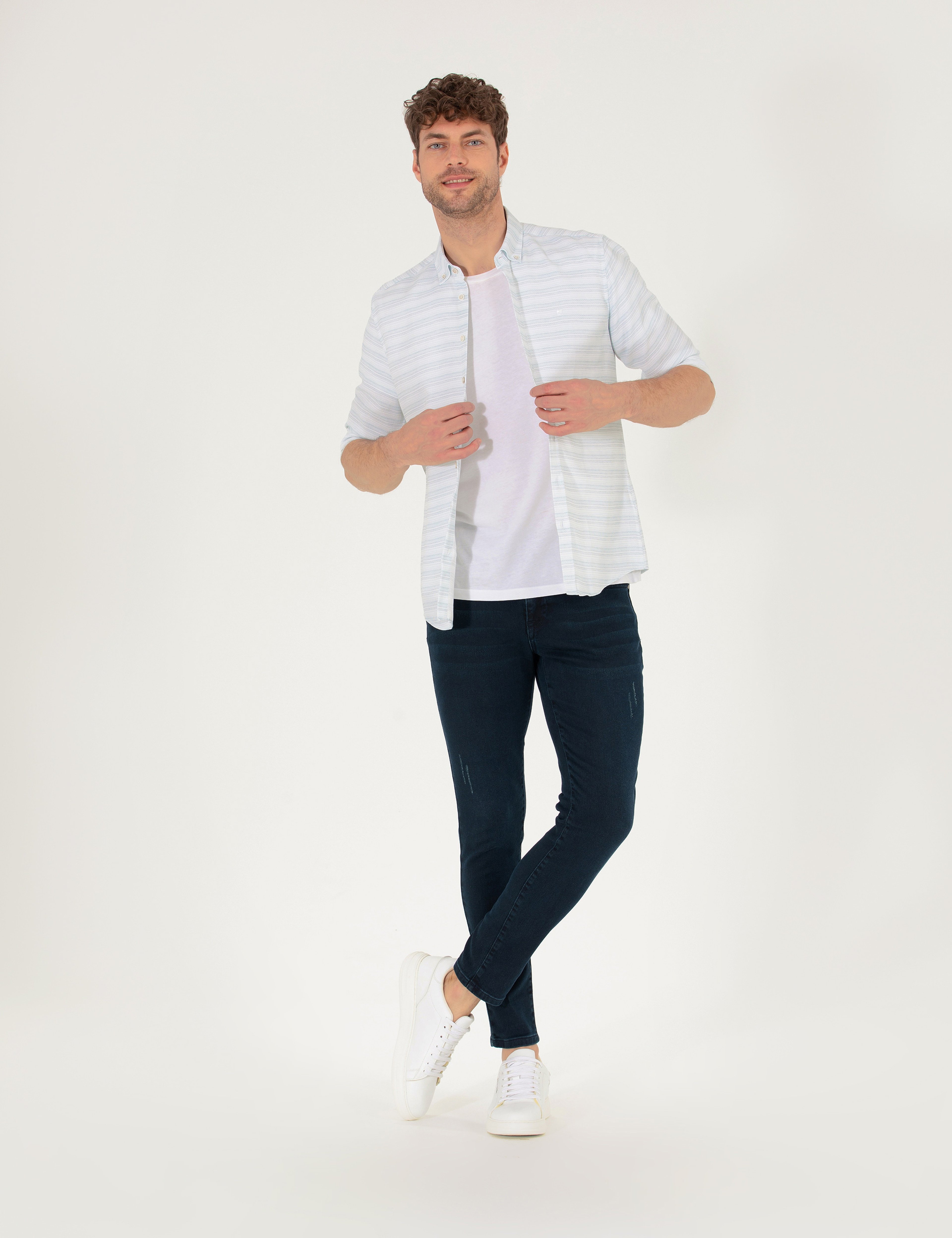 Zümrüt Slim Fit Uzun Kollu Gömlek