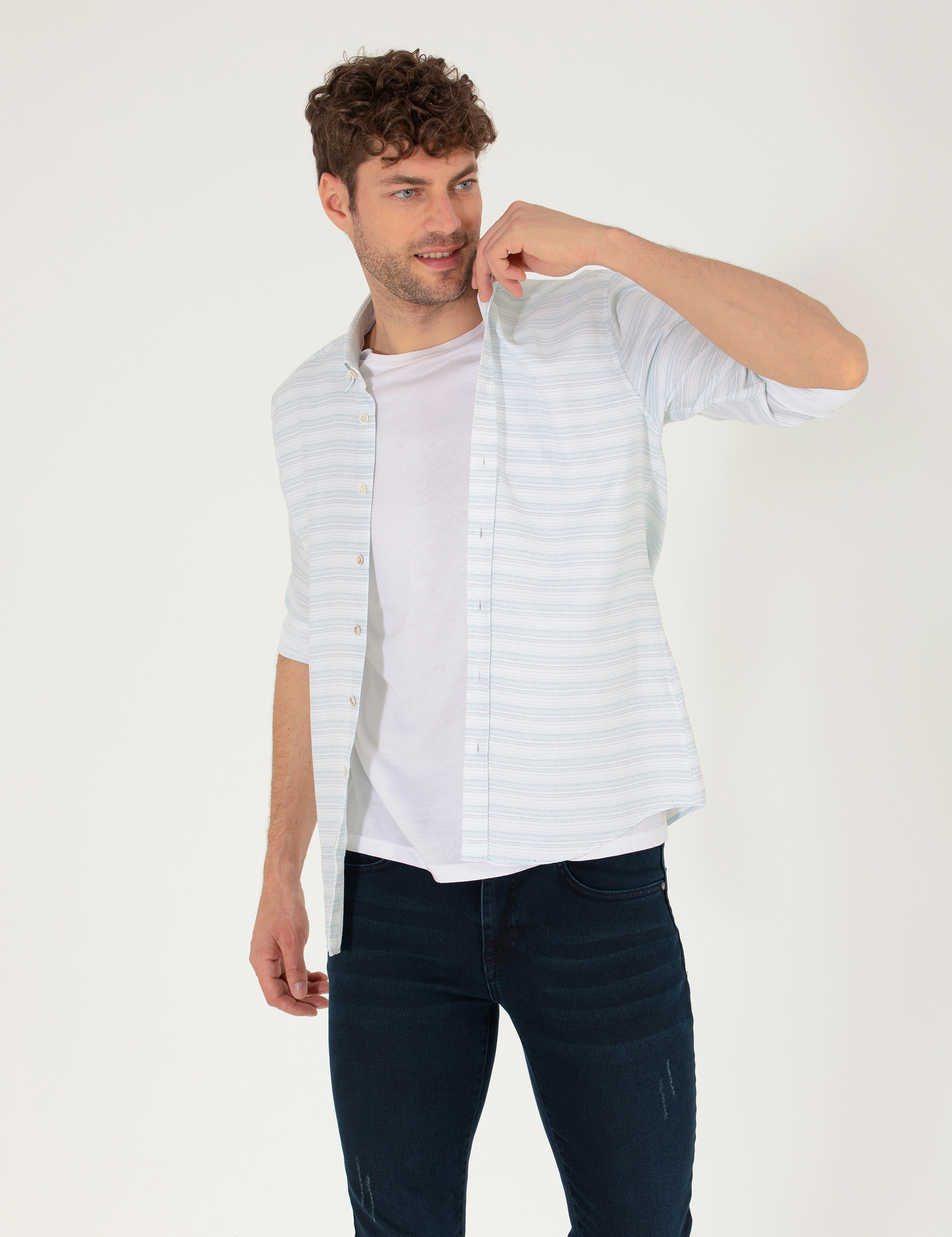 Zümrüt Slim Fit Uzun Kollu Gömlek - Image 2