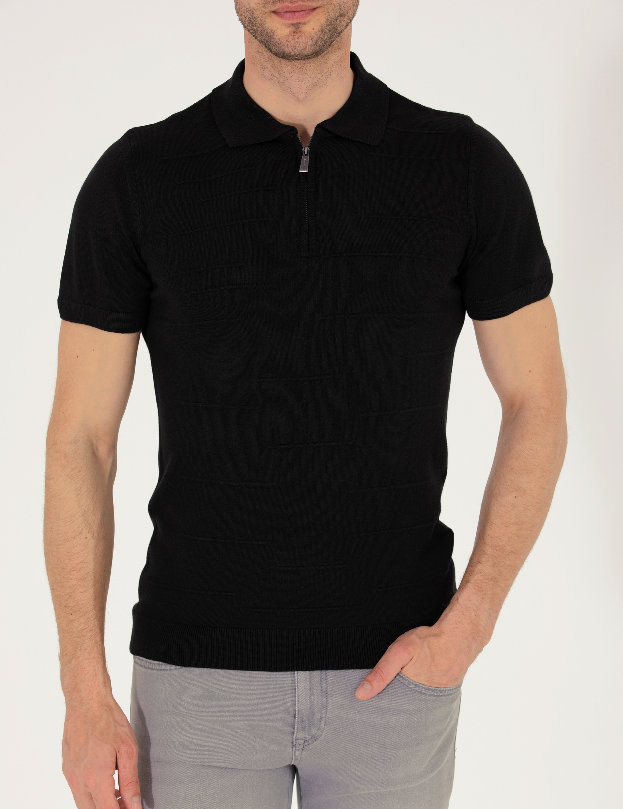 Siyah Slim Fit Fermuarlı Polo Yaka Triko Tişört - Image 6