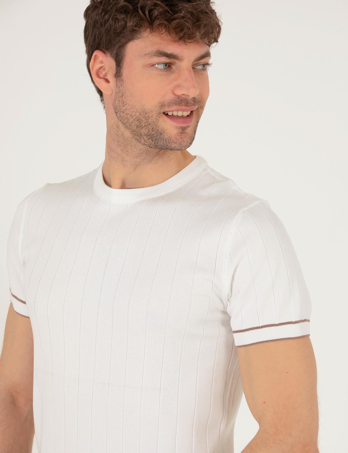 Ekru Slim Fit Bisiklet Yaka Triko Tişört - 50268875018