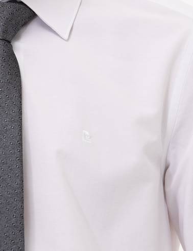 Beyaz Slim Fit Uzun Kollu Basic Gömlek