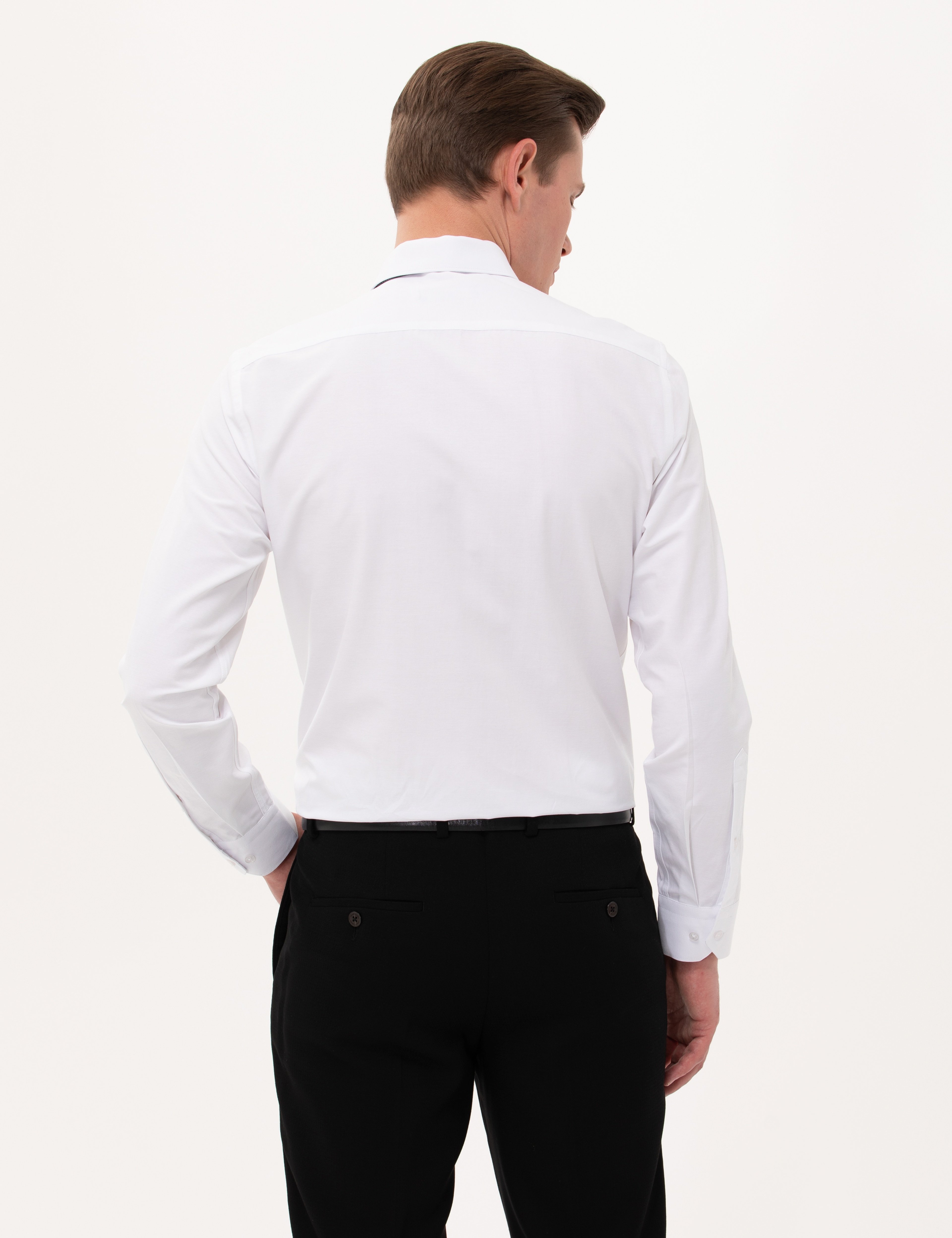 Beyaz Slim Fit Uzun Kollu Basic Gömlek