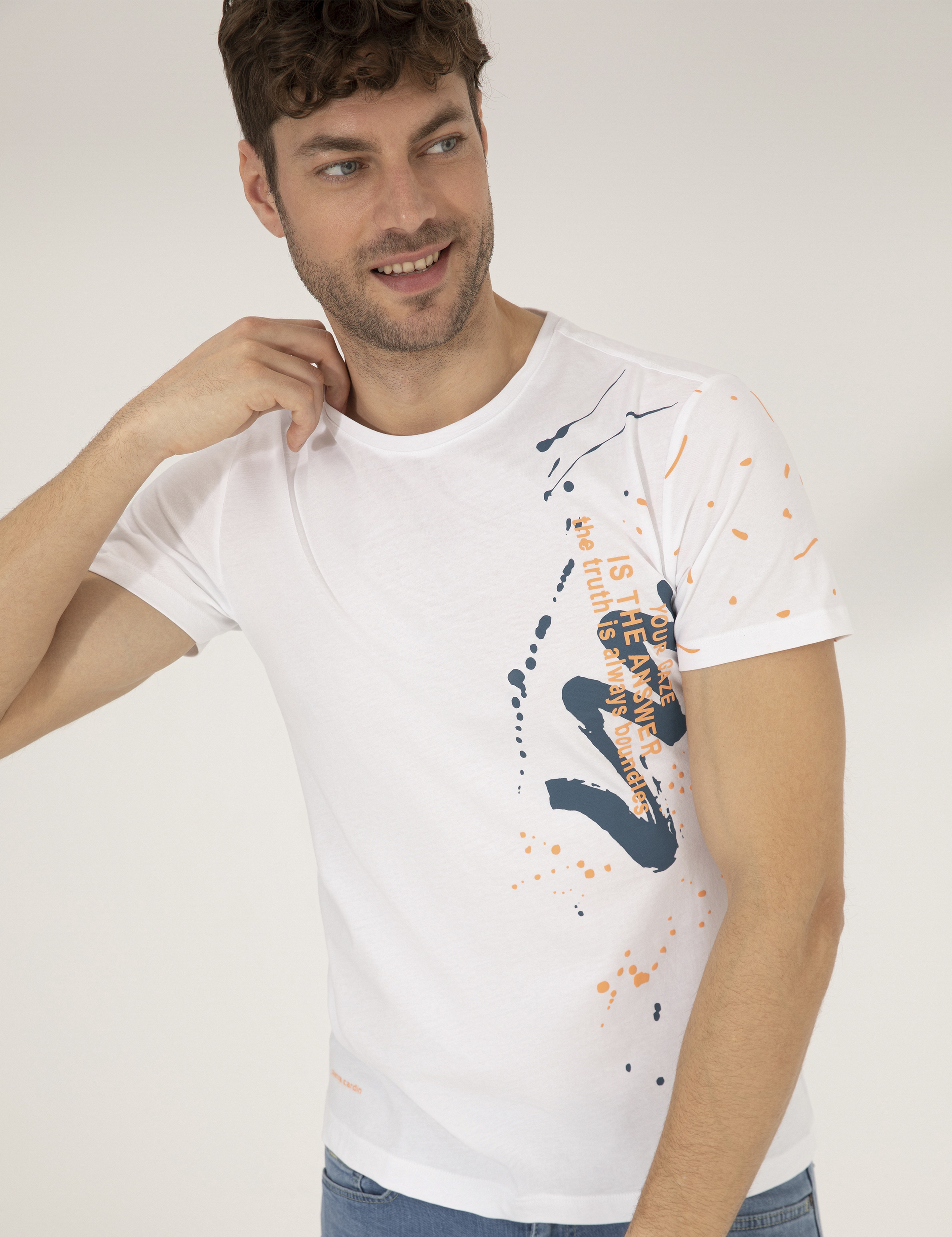 Ekru Slim Fit Baskılı Bisiklet Yaka Tişört - Image 2