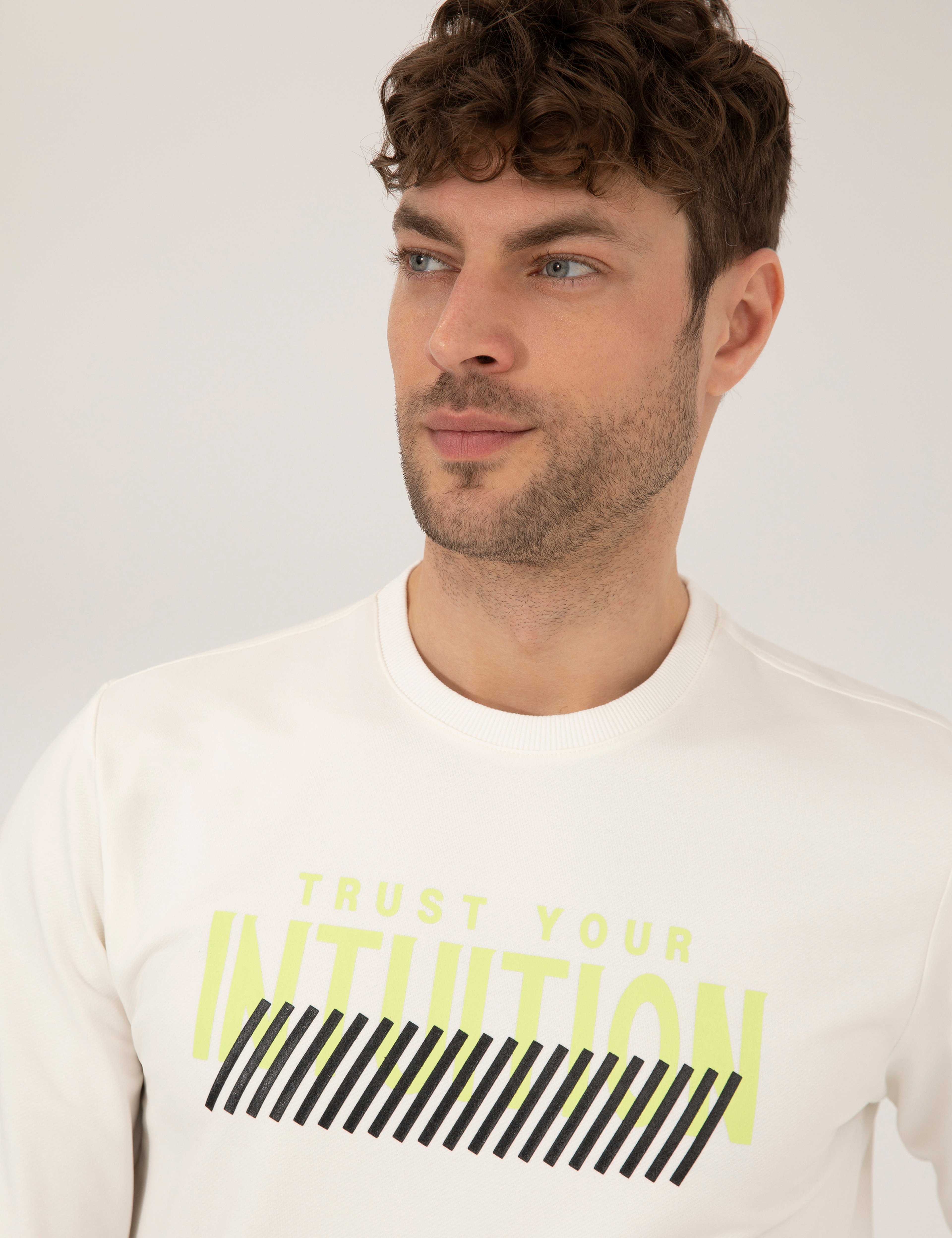 Ekru Sweatshirt