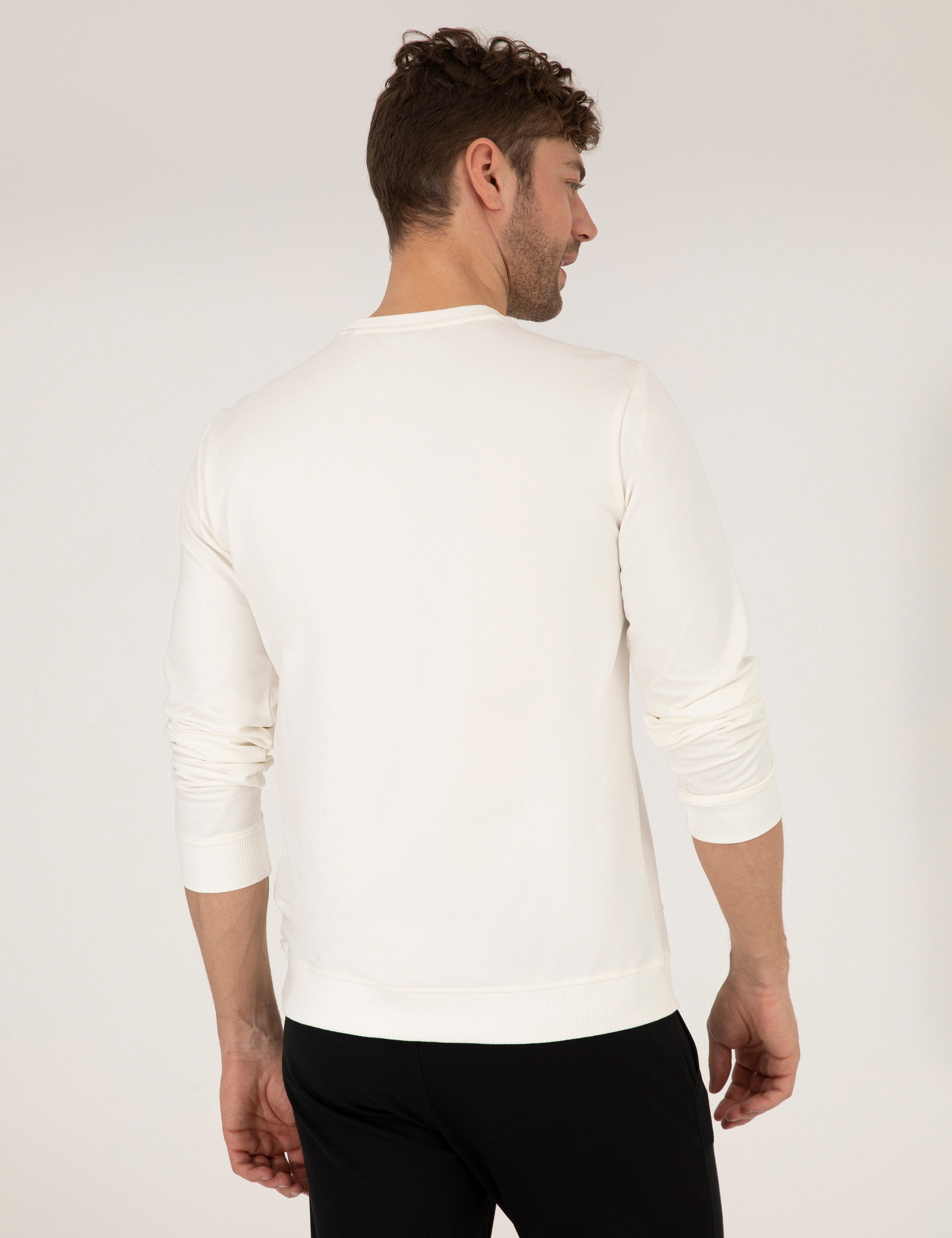 Ekru Sweatshirt