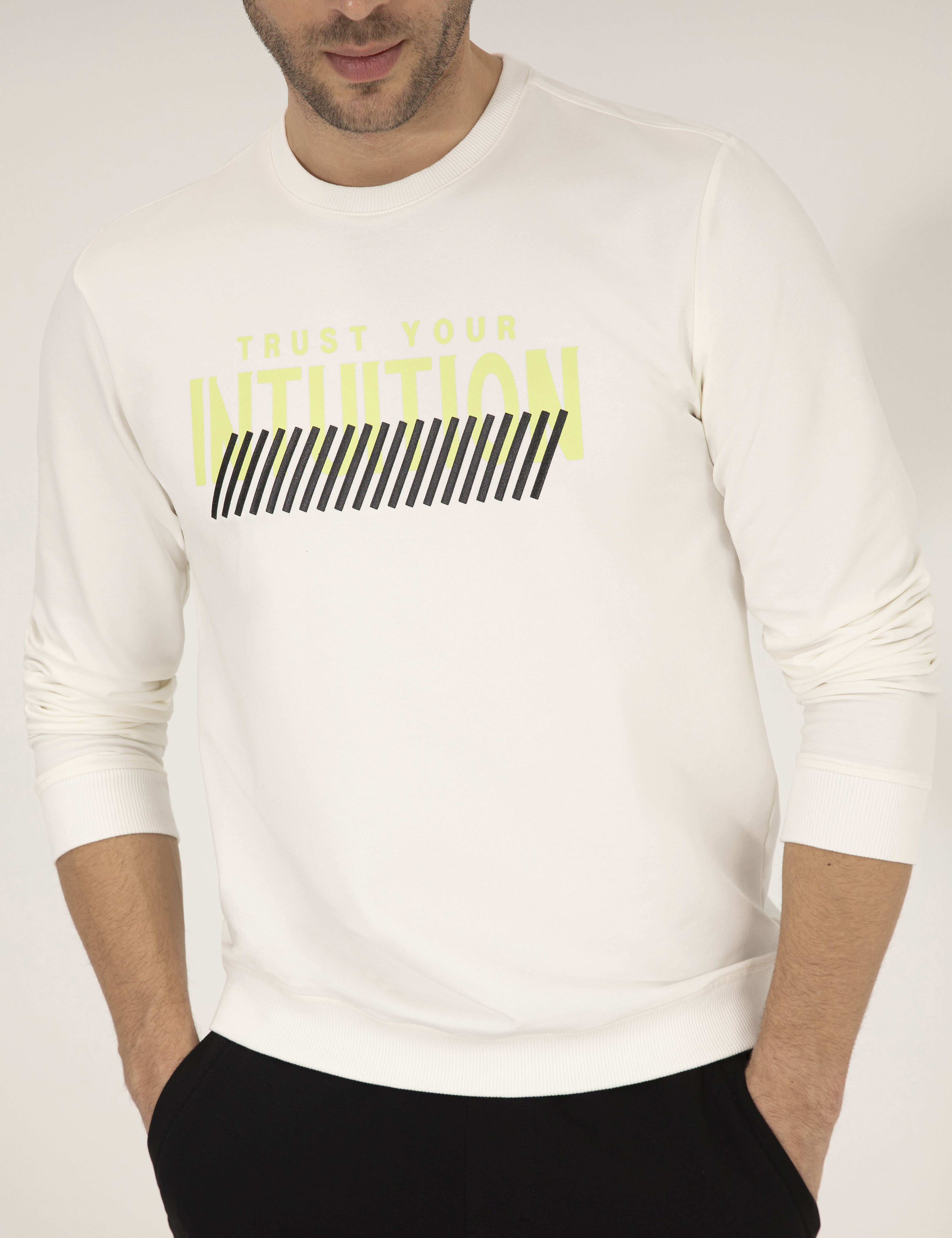 Ekru Sweatshirt