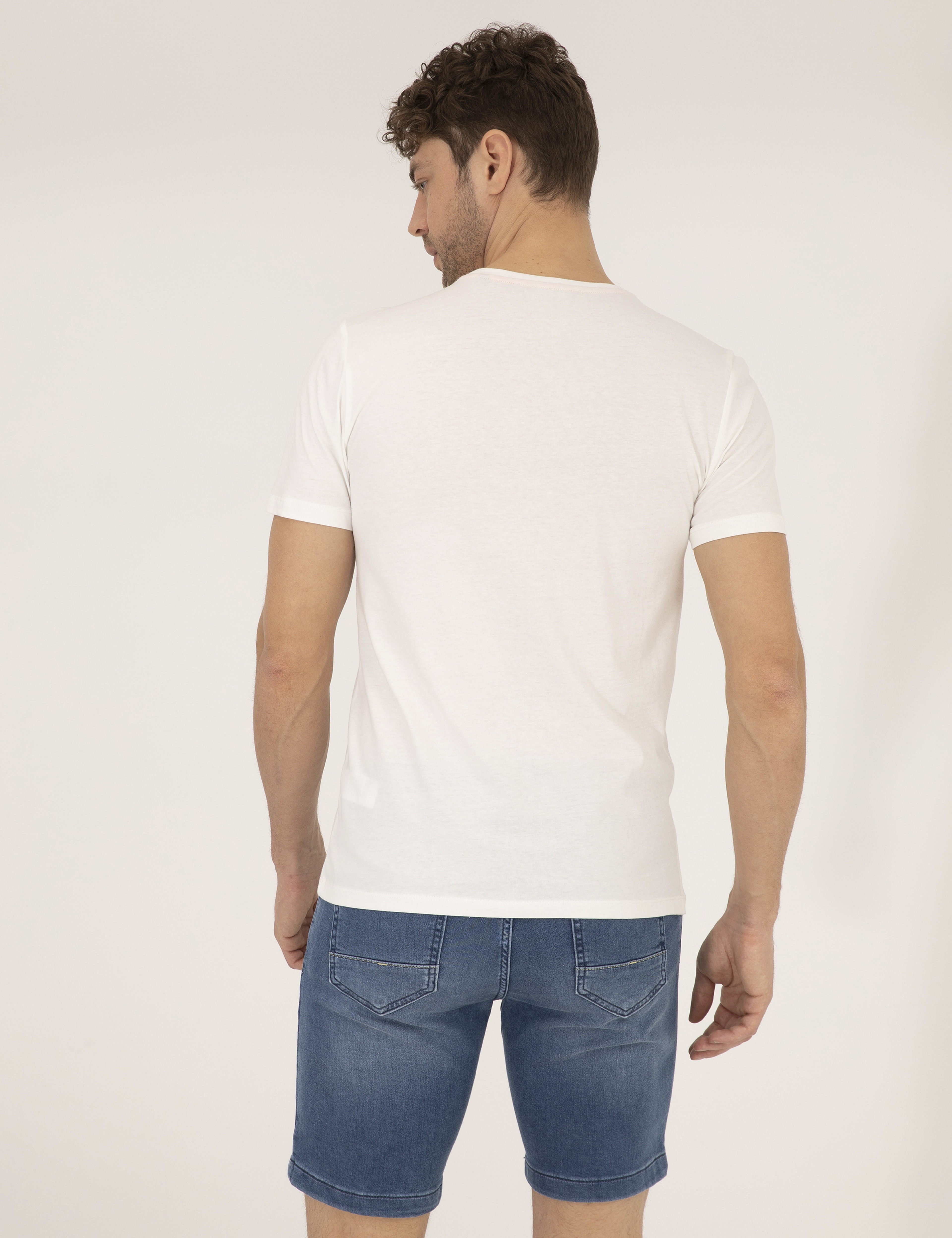 Ekru Slim Fit Baskılı Bisiklet Yaka Tişört - Image 4