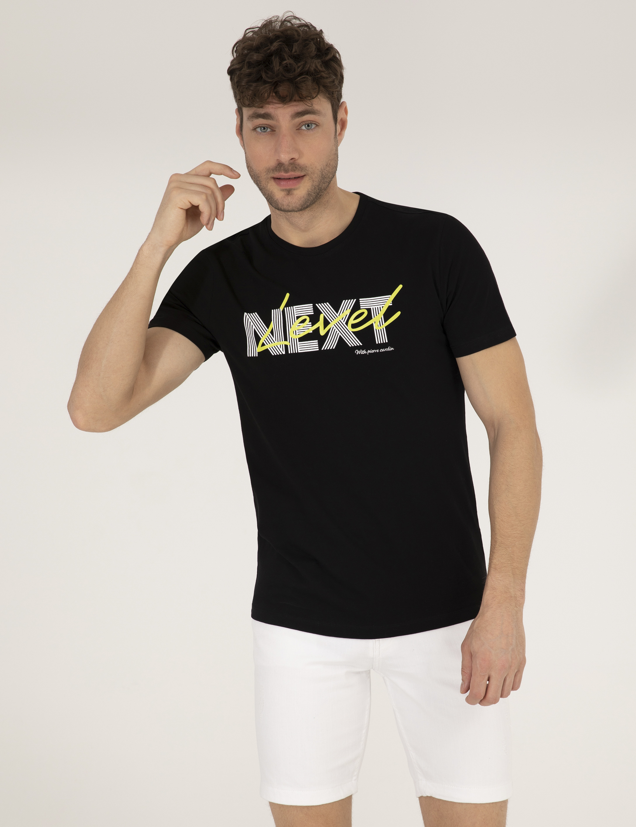 Siyah Slim Fit Baskılı Bisiklet Yaka Tişört