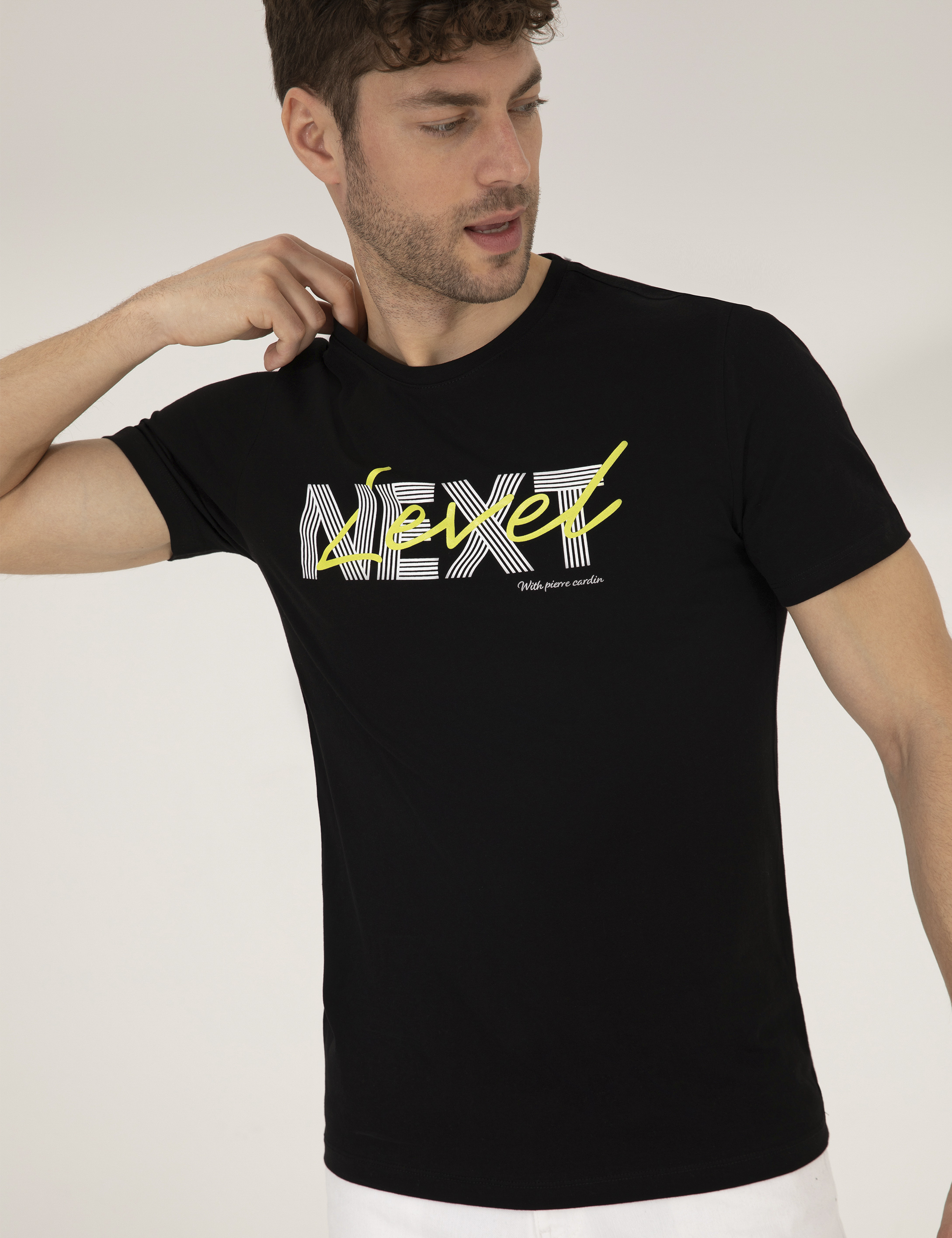 Siyah Slim Fit Baskılı Bisiklet Yaka Tişört - Image 4