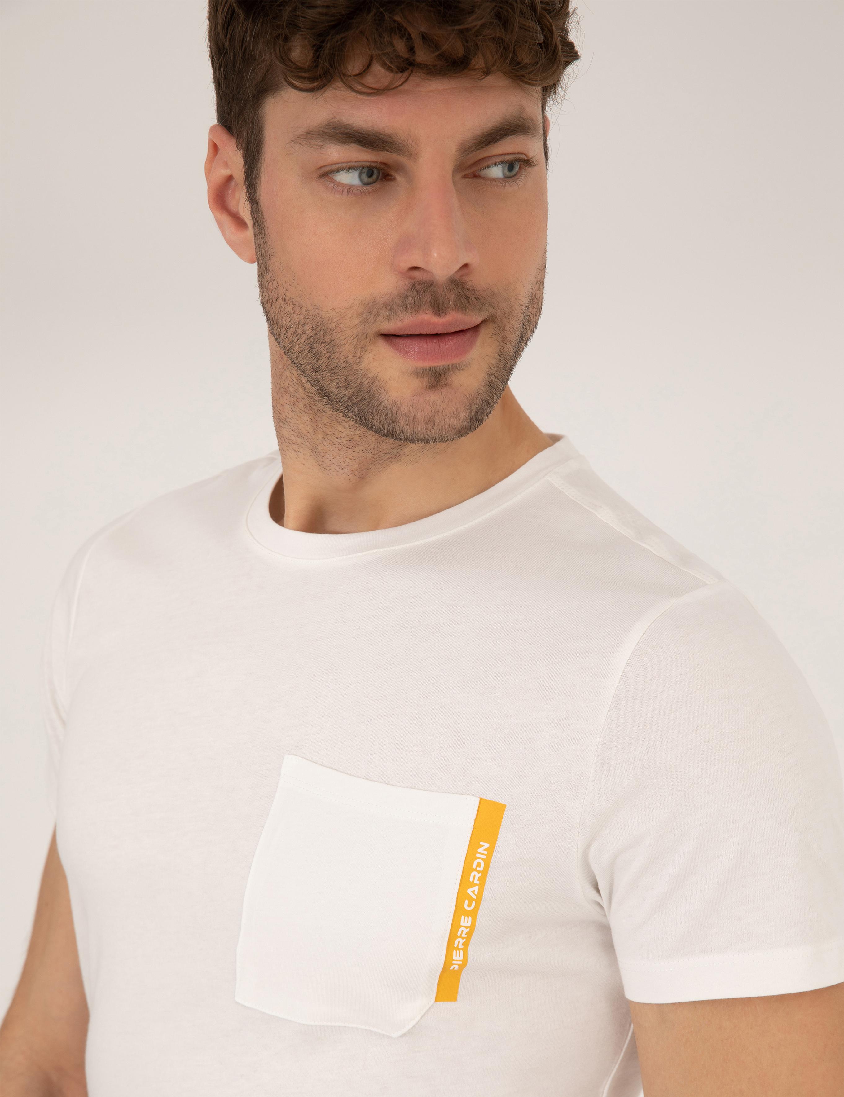 Ekru Slim Fit Cepli Bisiklet Yaka Tişört