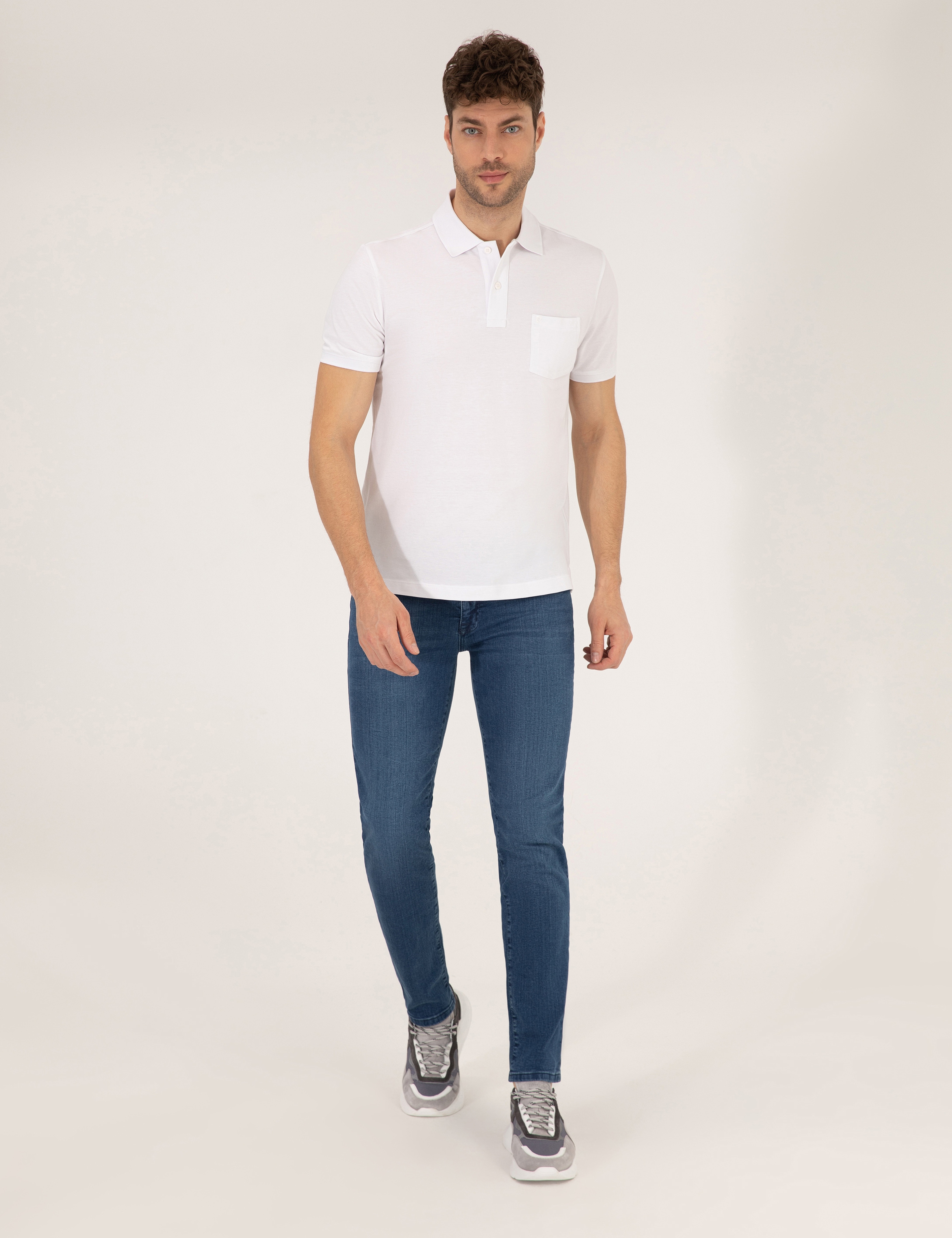 Beyaz Regular Fit %100 Pamuk Düğmeli Polo Yaka Basic Tişört
