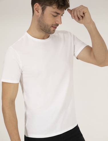 Beyaz Slim Fit Bisiklet Yaka Basic Tişört