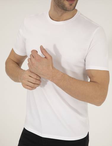 Beyaz Slim Fit Bisiklet Yaka Basic Tişört