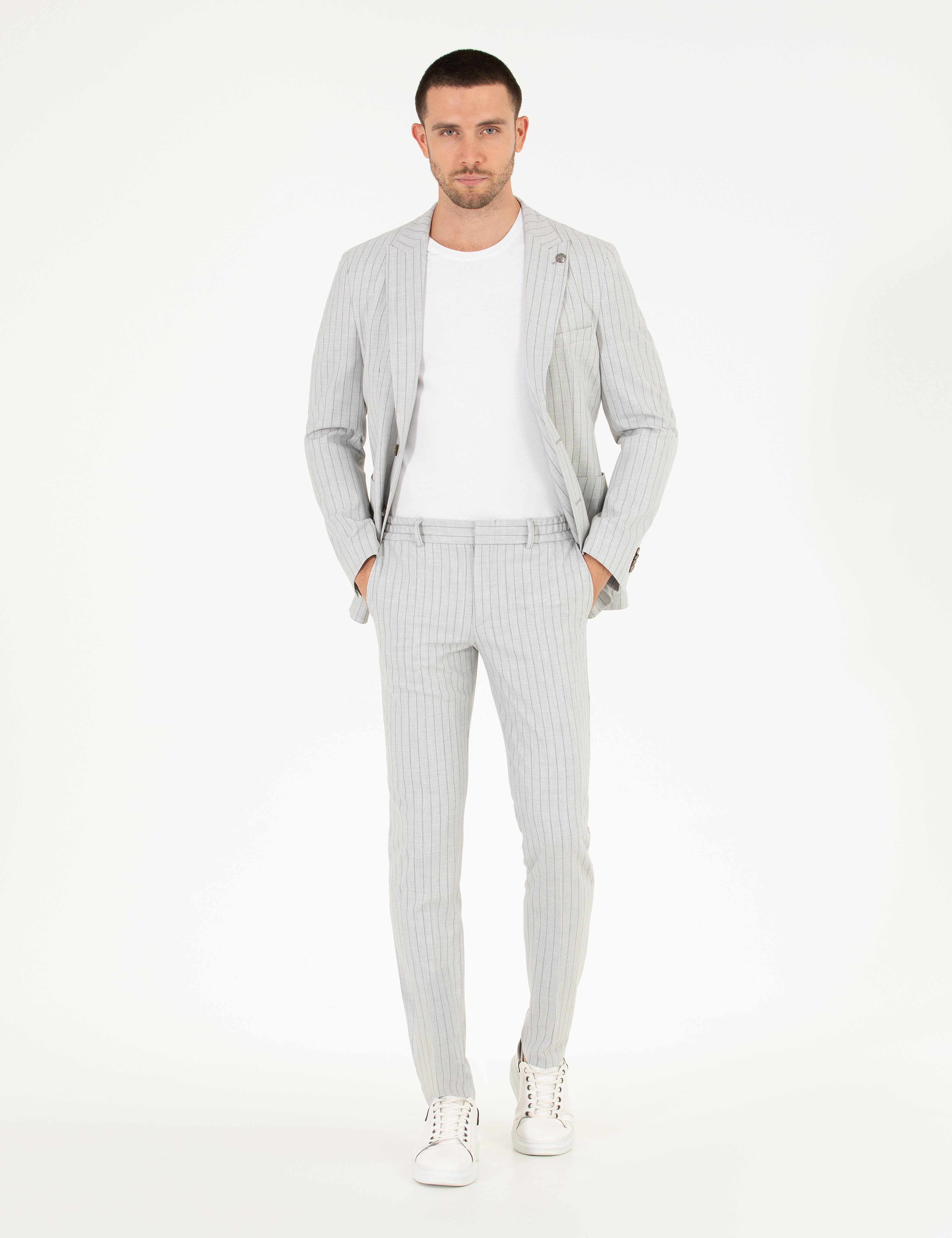 Gri Extra Slim Fit Çizgili Spor Takım Elbise
