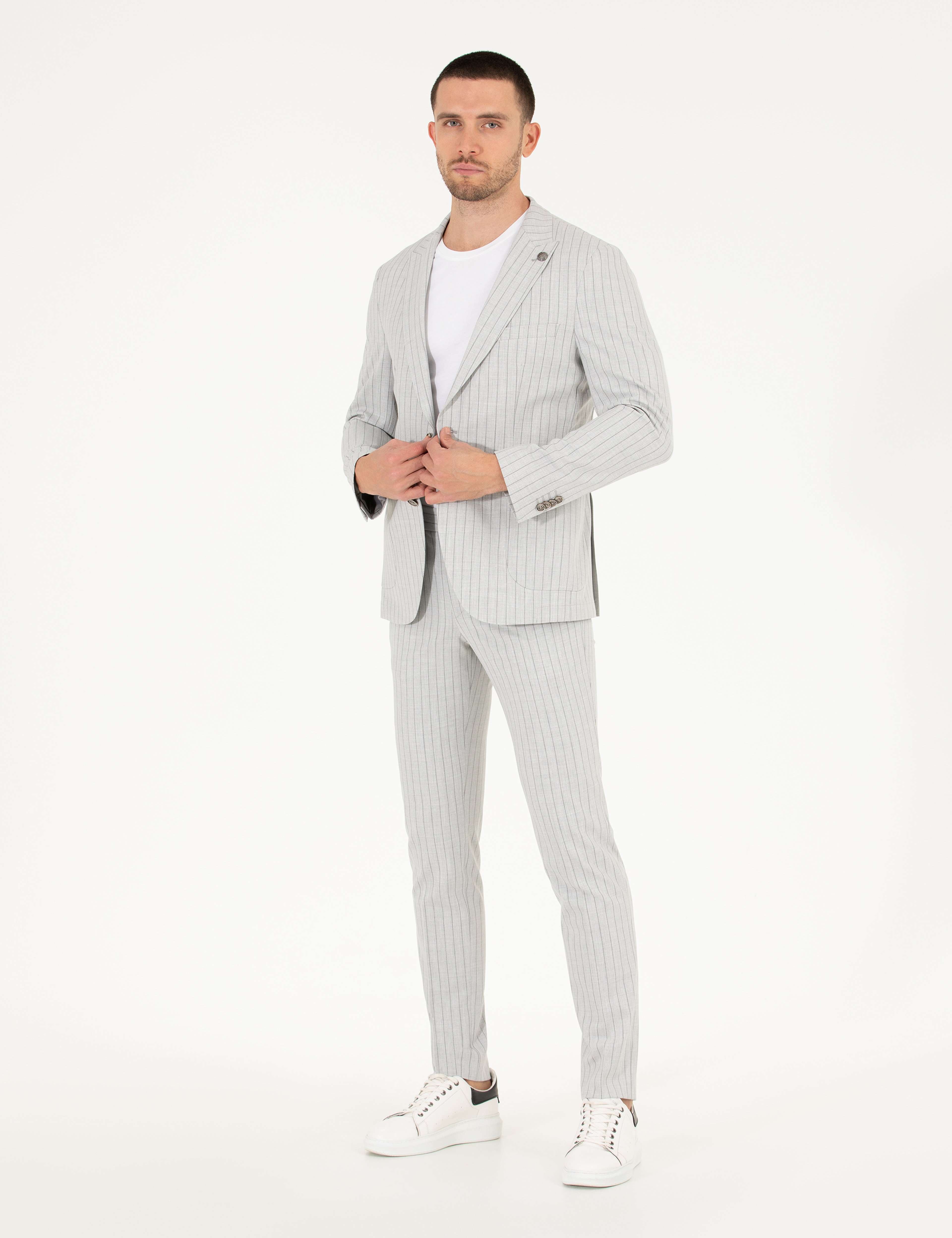 Gri Extra Slim Fit Çizgili Spor Takım Elbise