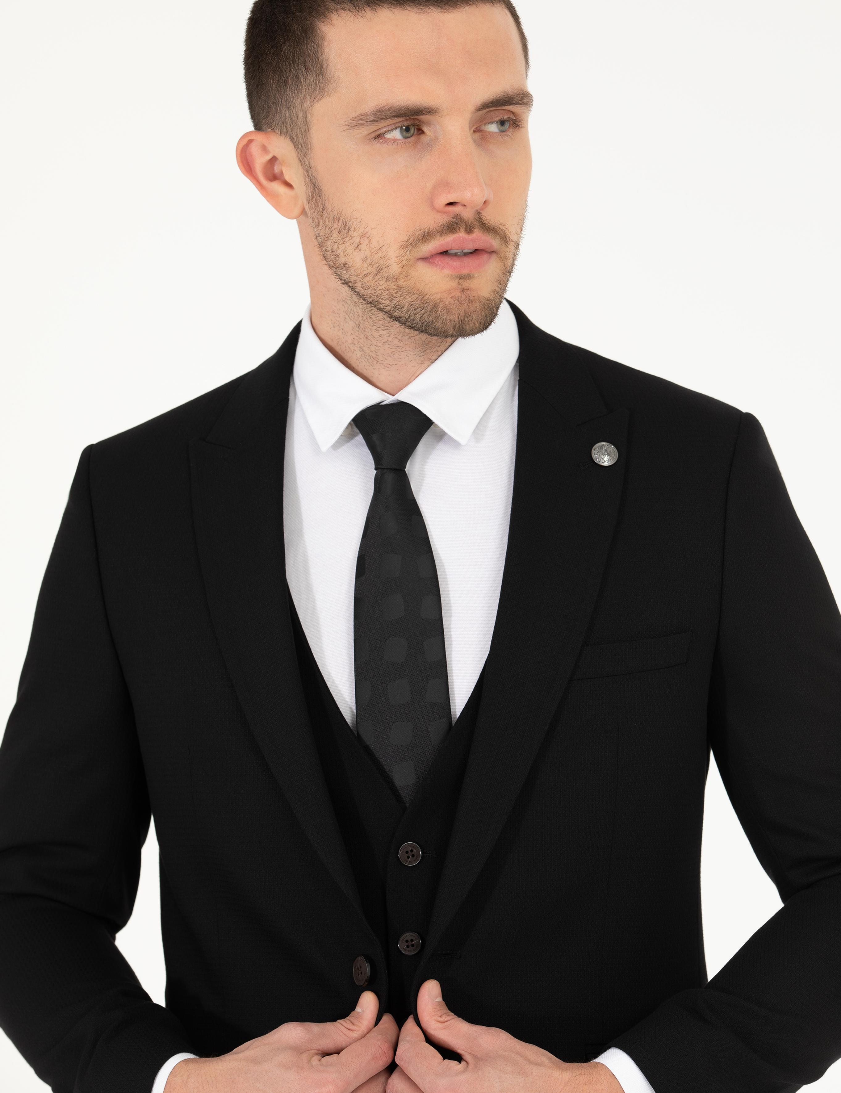 Siyah Ex. Slim Fit Yelekli Takım Elbise