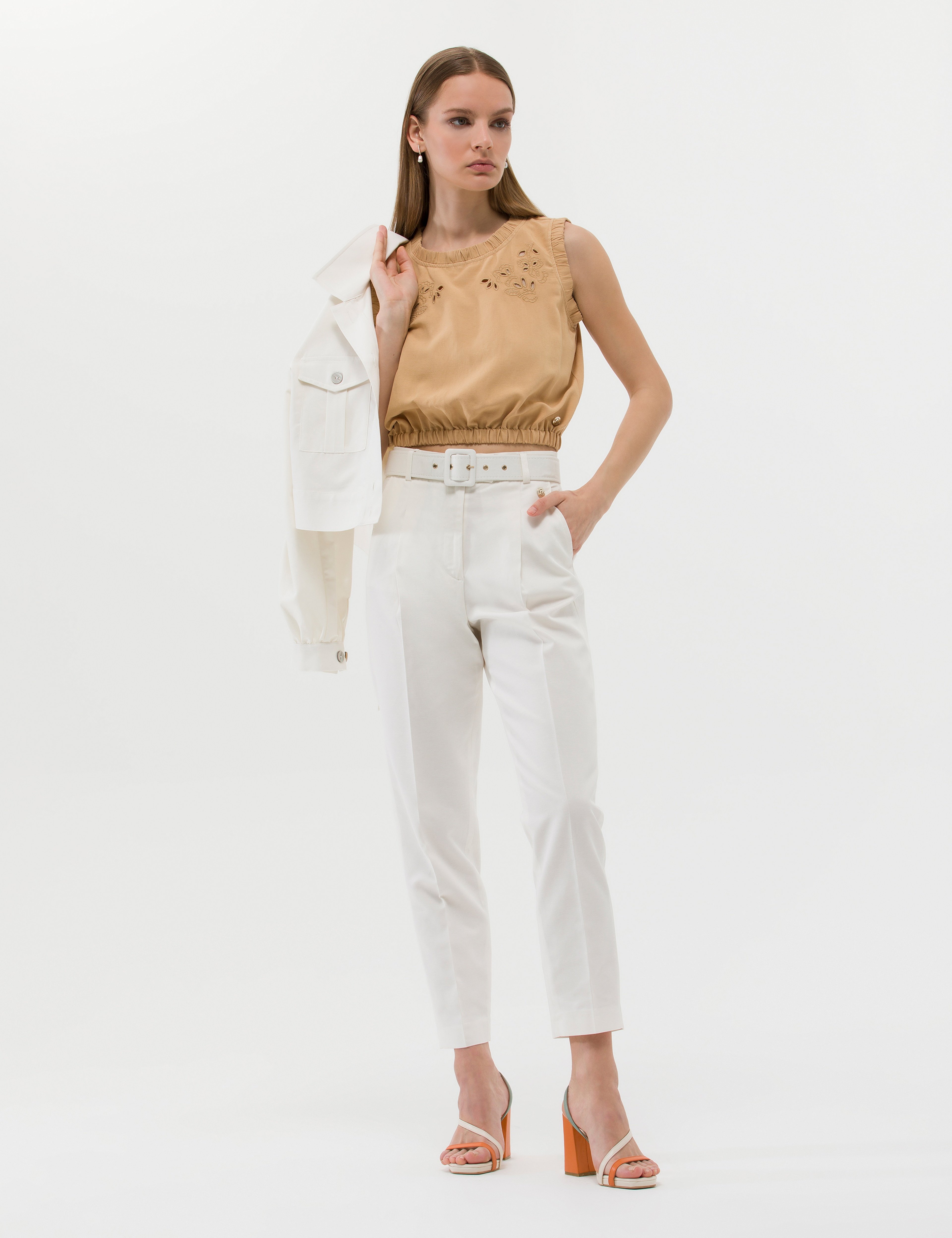 Bej Keten Karışımlı Crop Top Kolsuz Bluz - Image 4