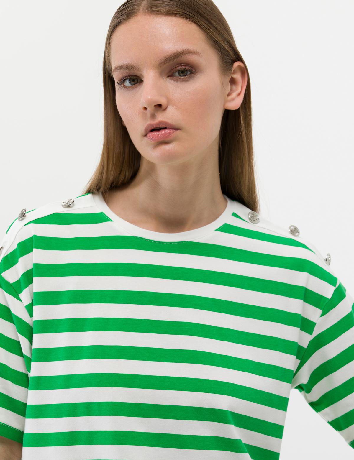 Zümrüt Comfort Fit Çizgili Tişört - 50263372021