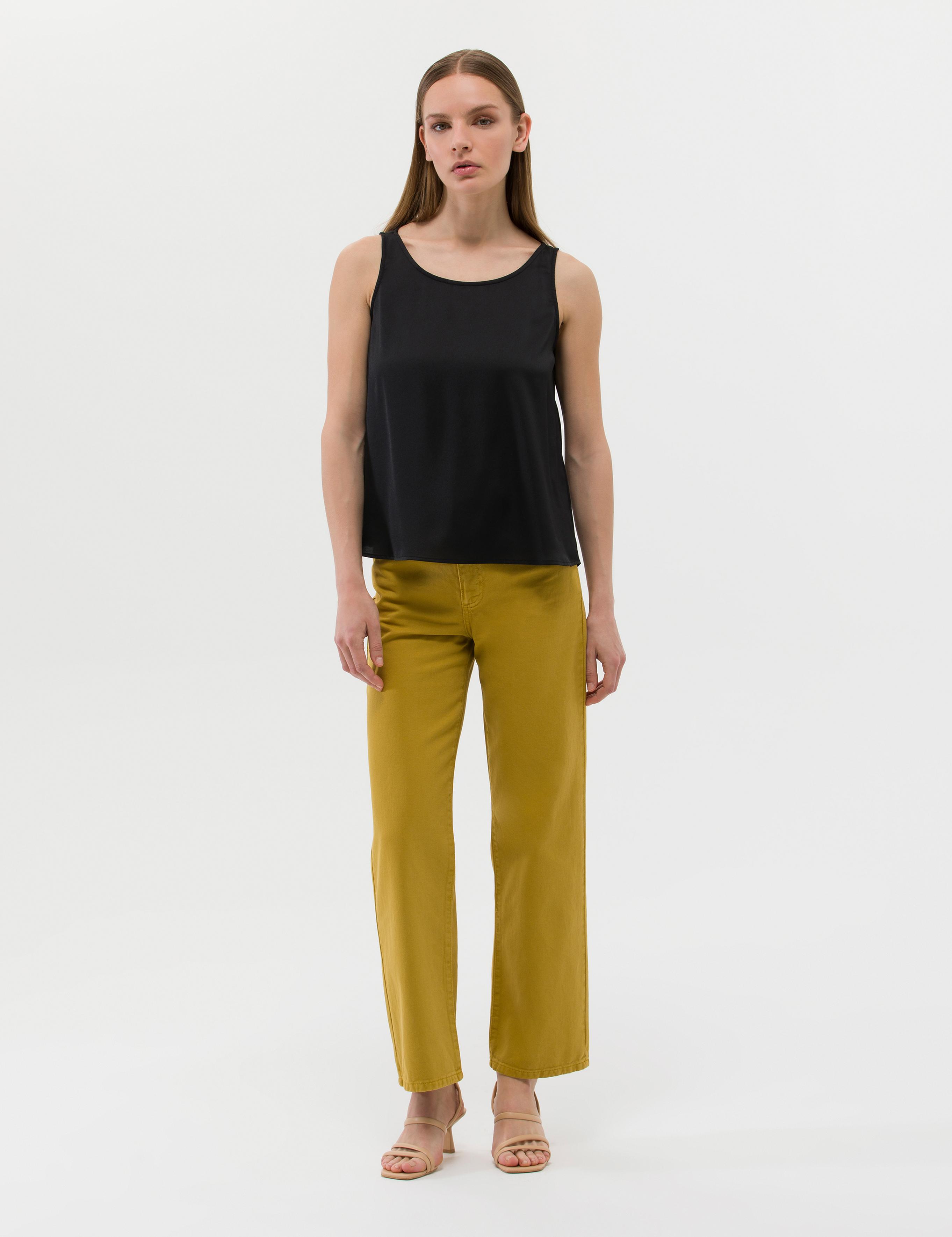 Siyah Regular Fit Kolsuz Bluz