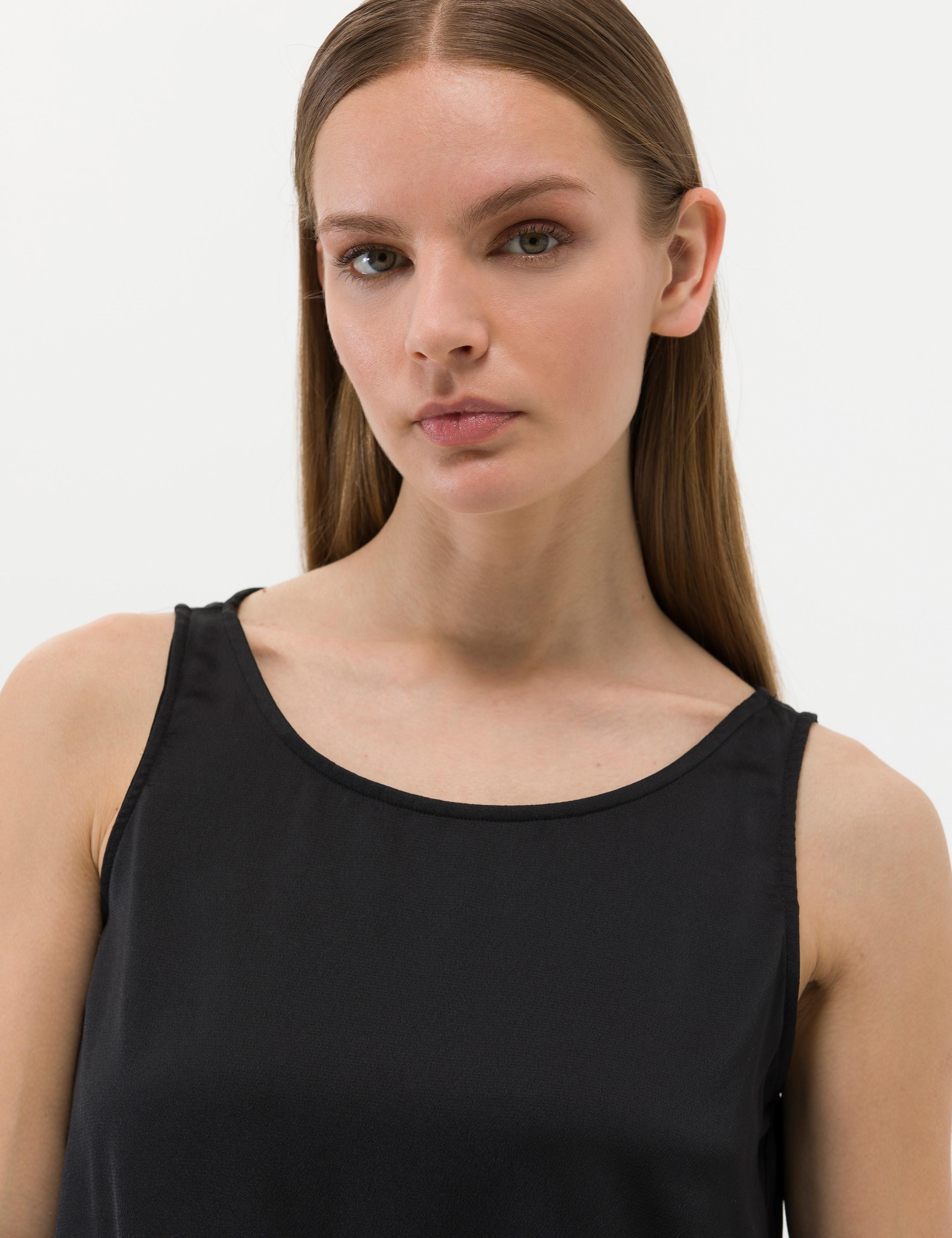 Siyah Regular Fit Kolsuz Bluz