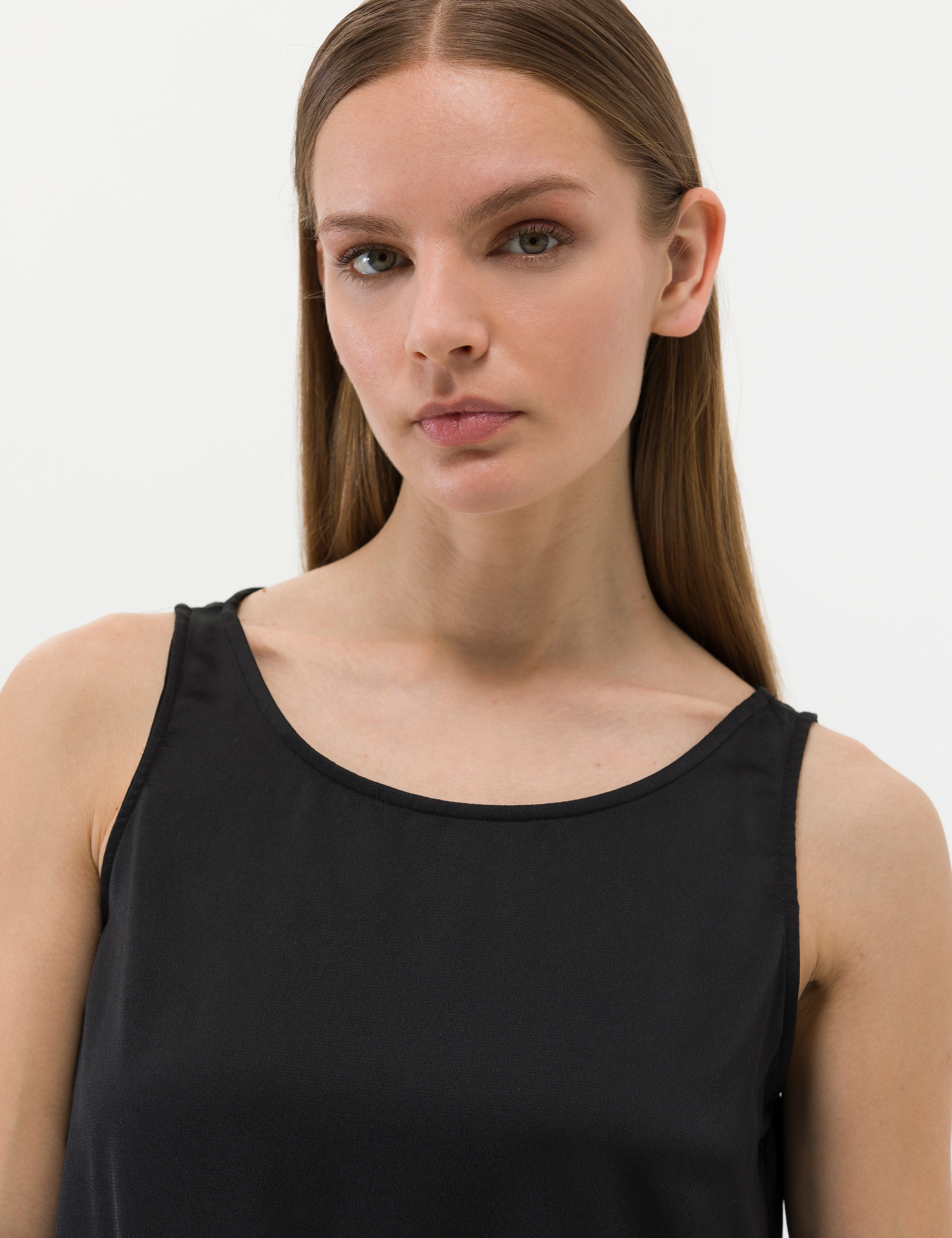 Siyah Regular Fit Kolsuz Bluz - Image 3