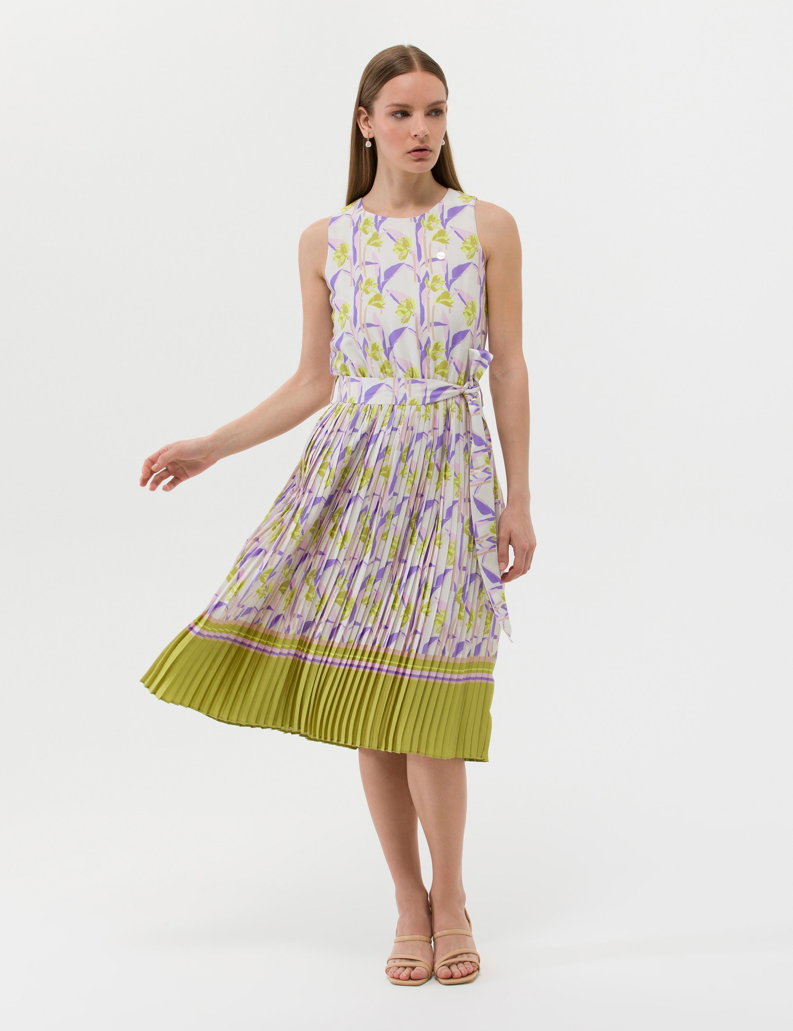 Yeşil Kuşak Detaylı Pileli Midi Elbise