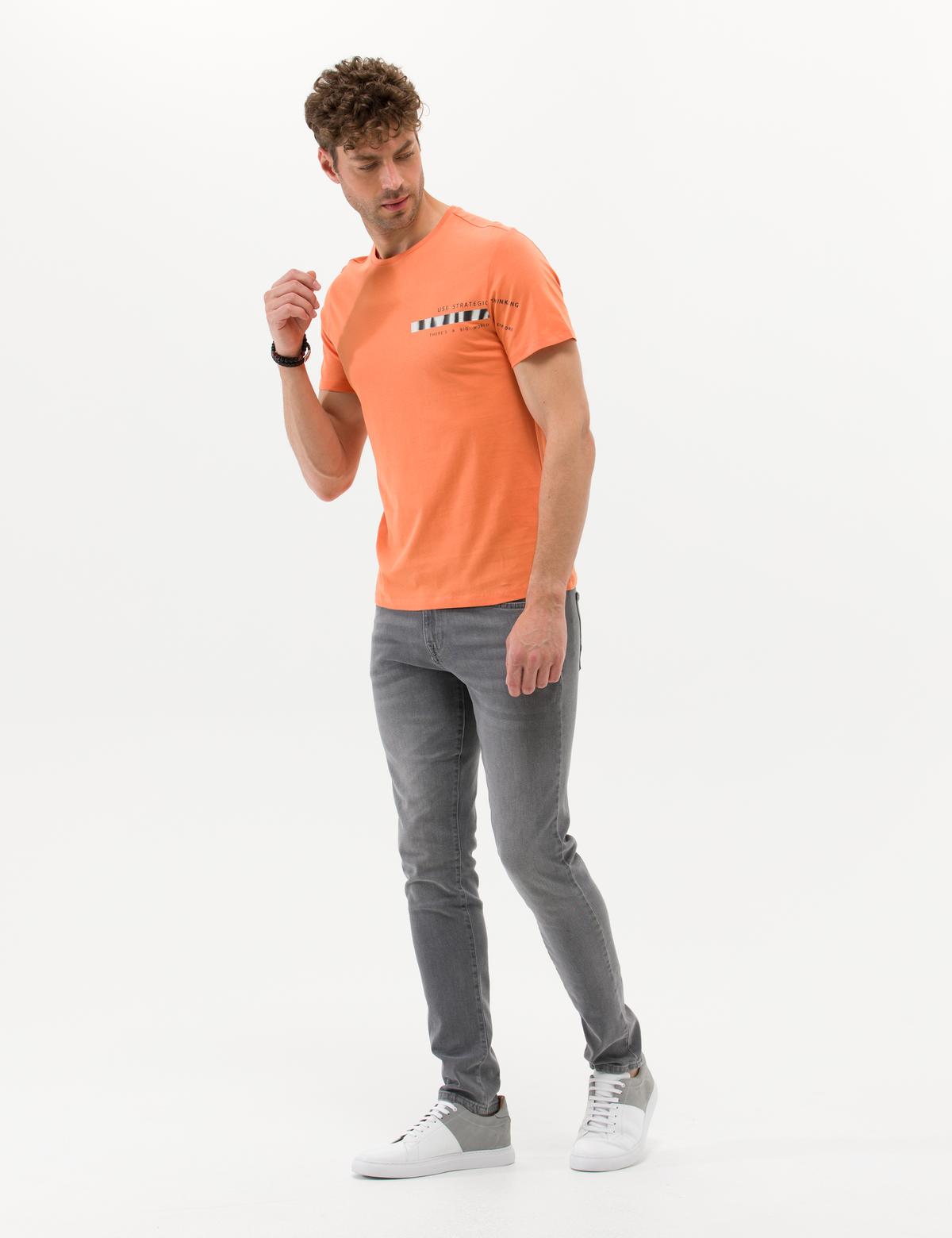 Turuncu Slim Fit Baskılı Bisiklet Yaka Tişört - 50262619064