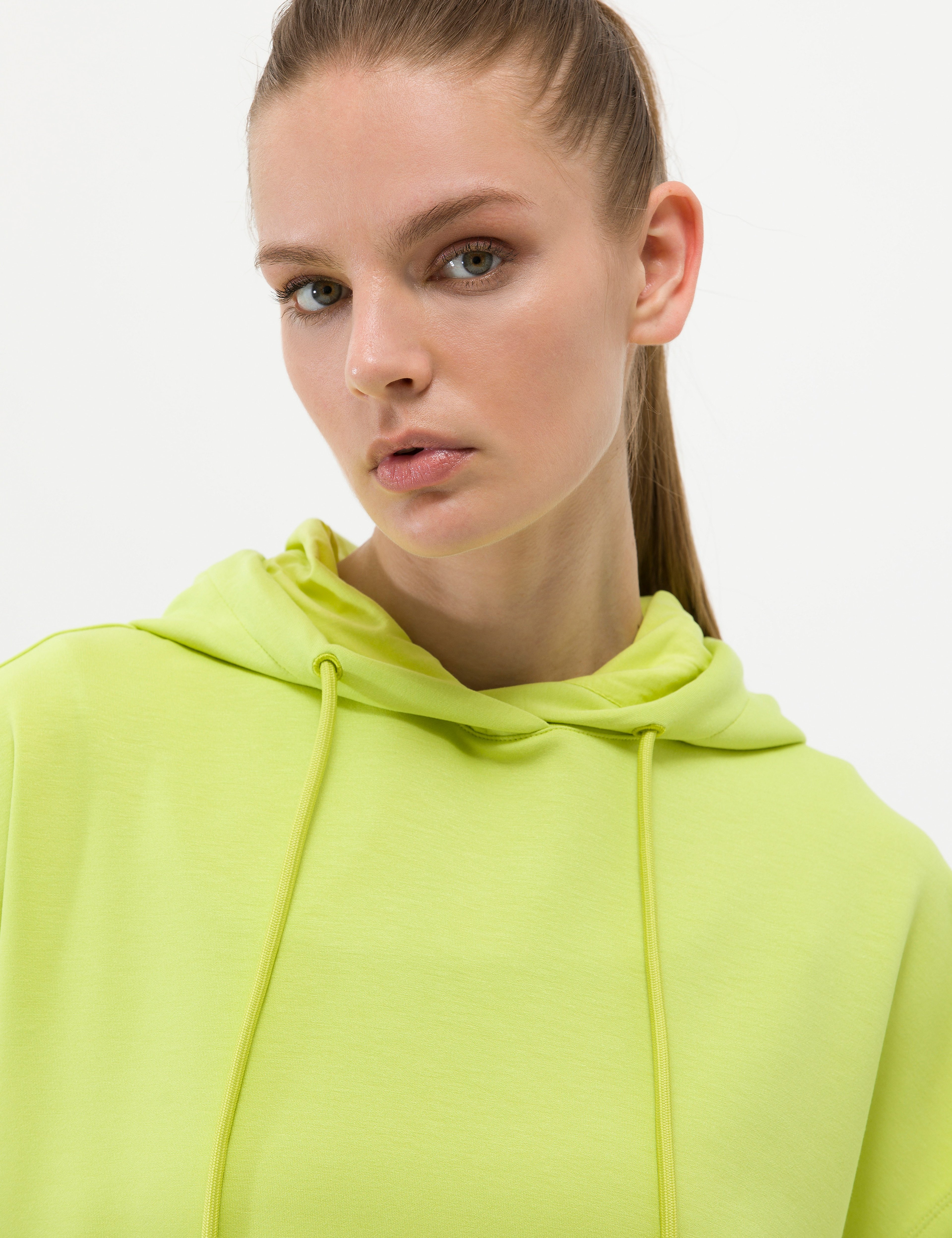 Yeşil Oversize Kapüşonlu Sweatshirt - Image 3