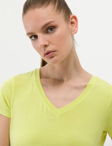 Yeşil Comfort Fit V Yaka Basic Tişört