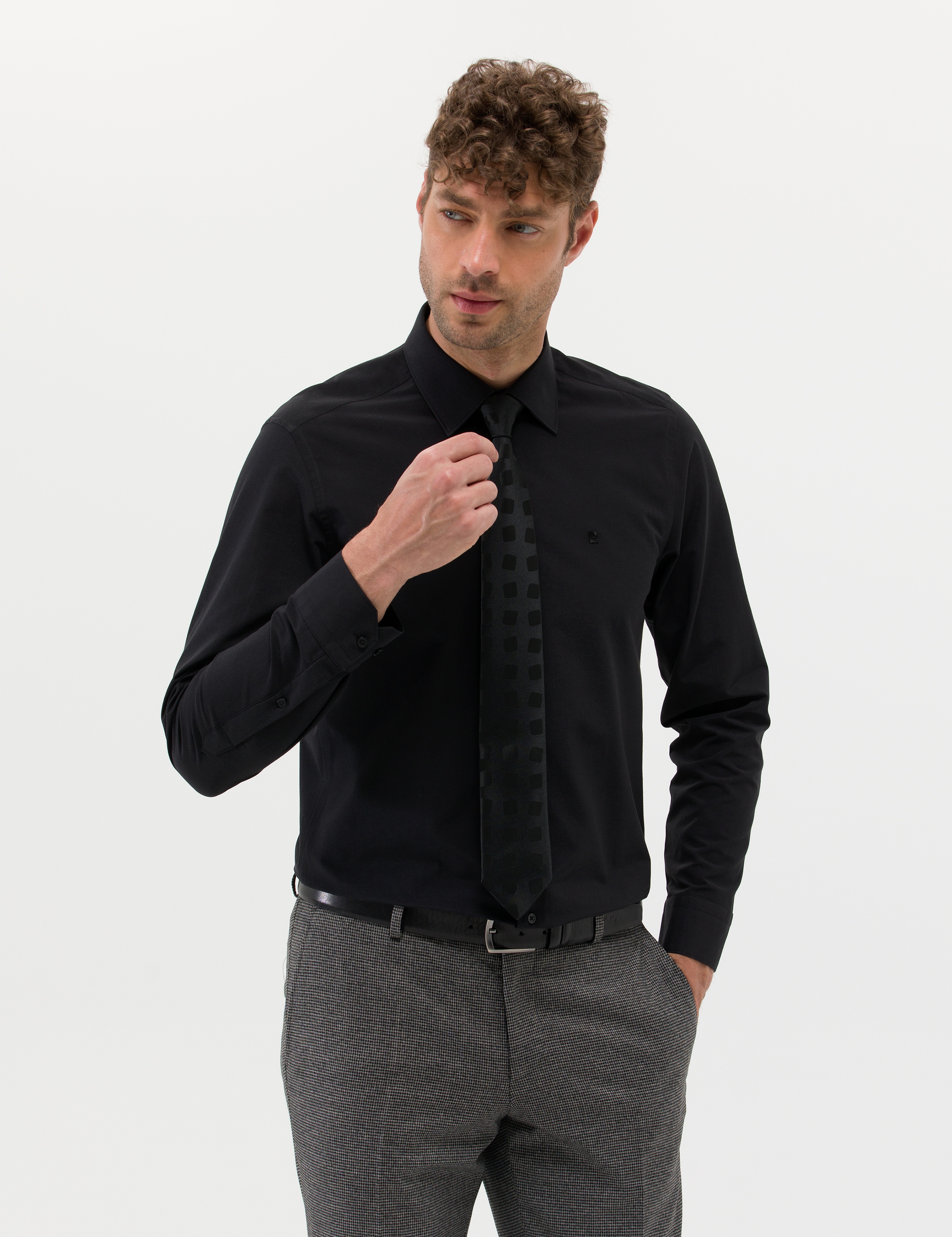 Siyah Slim Fit Uzun Kollu Basic Gömlek - Image 1