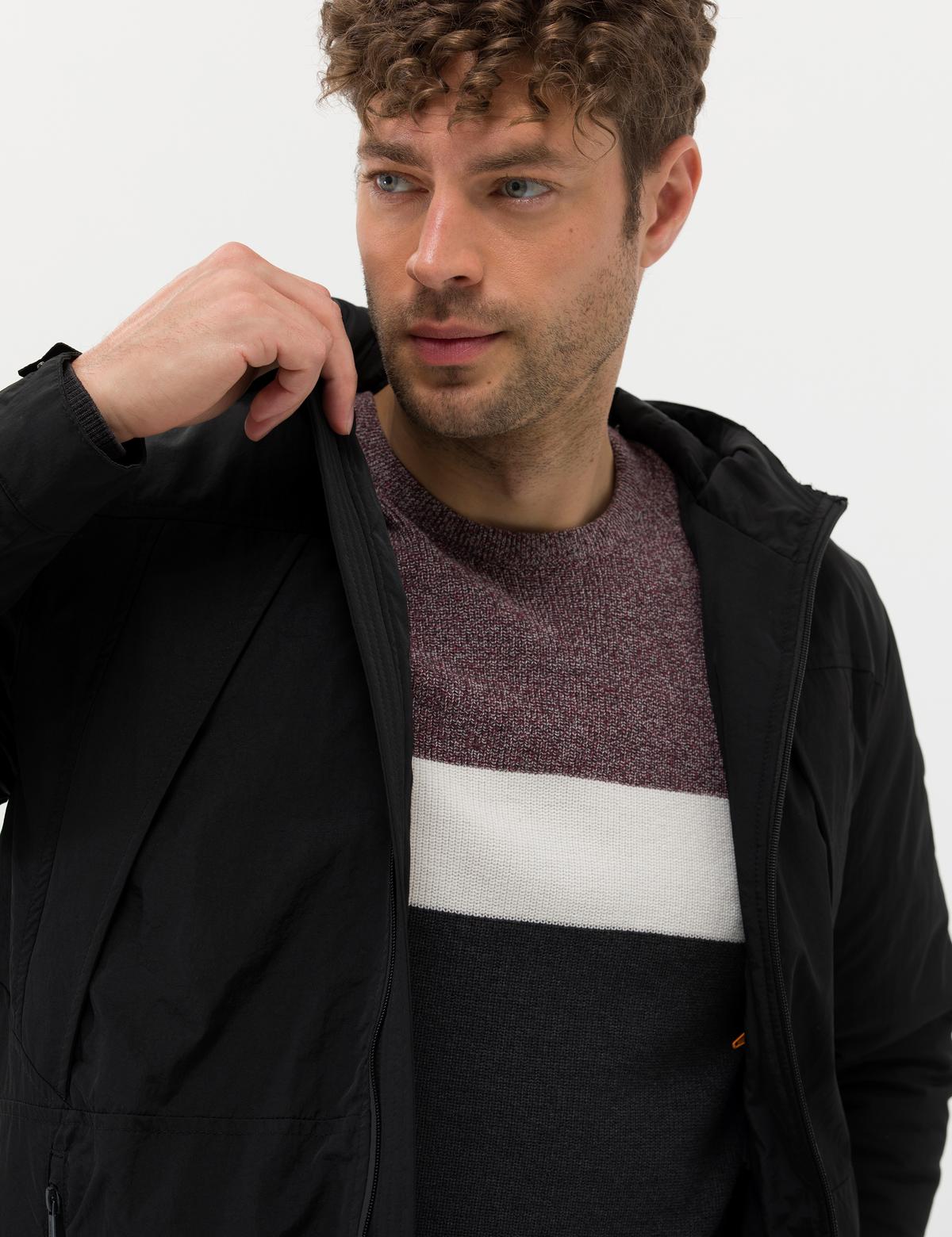 Siyah Basic Kapüşonlu Mont - 50254537032