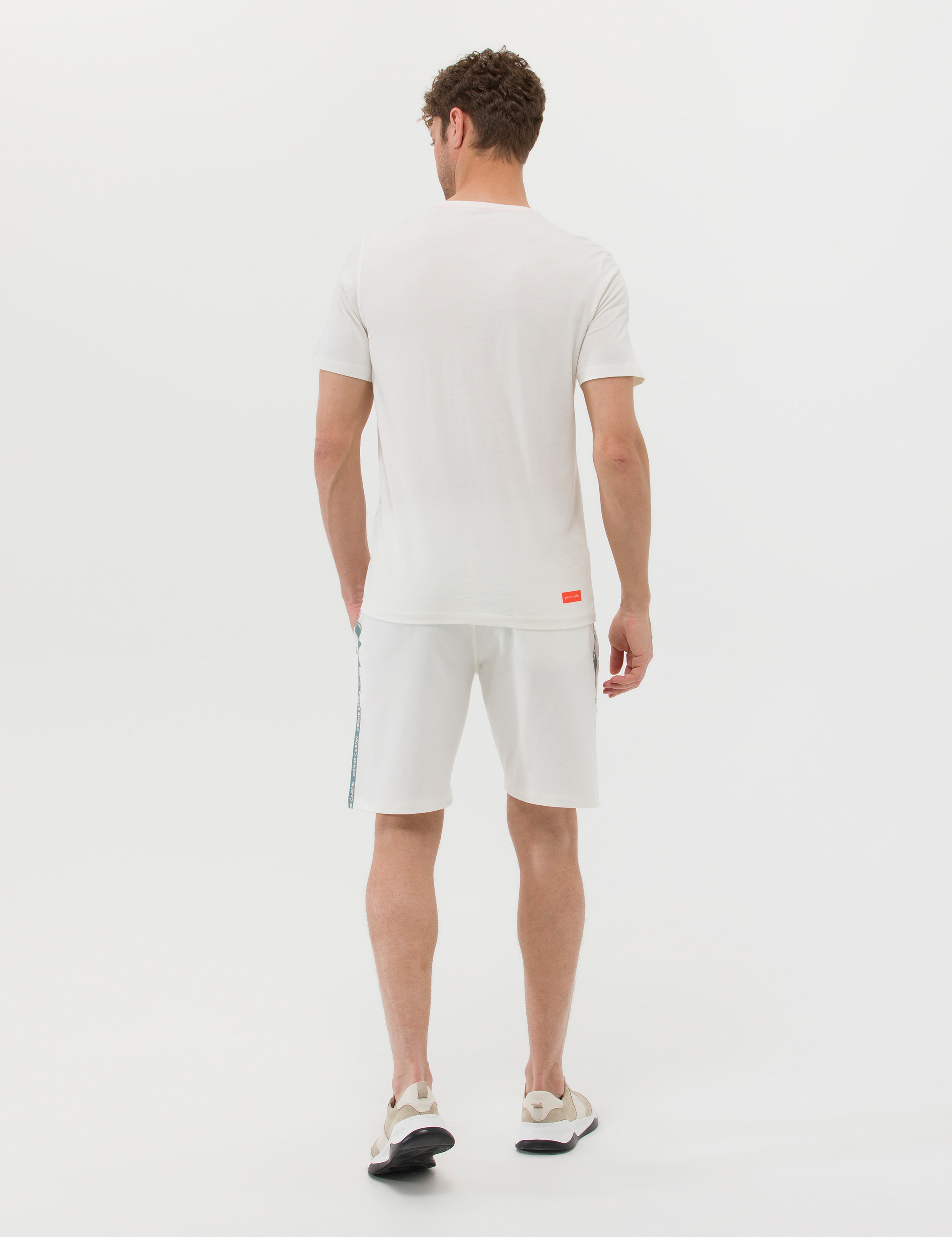 Ekru Slim Fit Örme Şort - Image 5