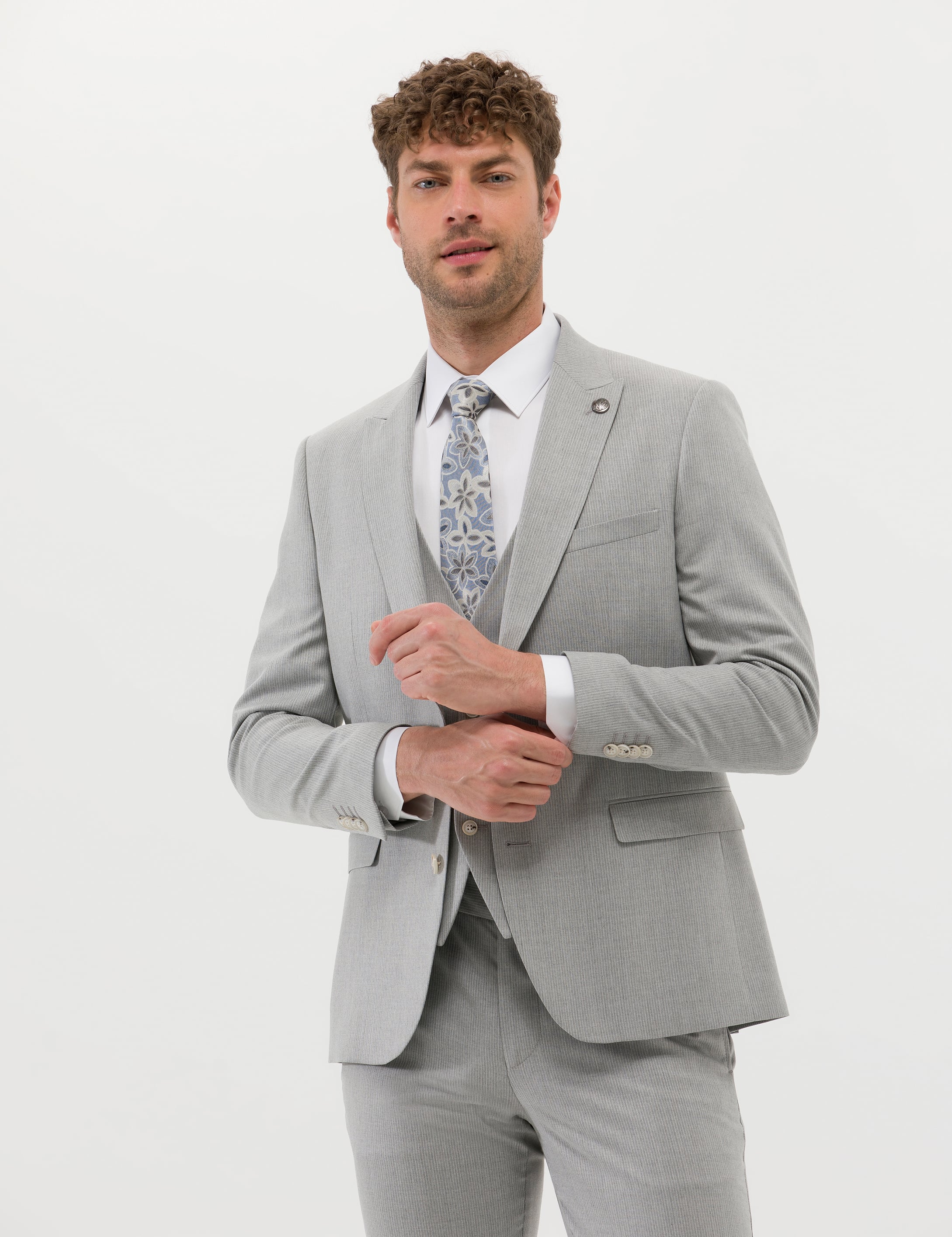 Gri Ekstra Slim Fit Yelekli Takım Elbise - Image 6