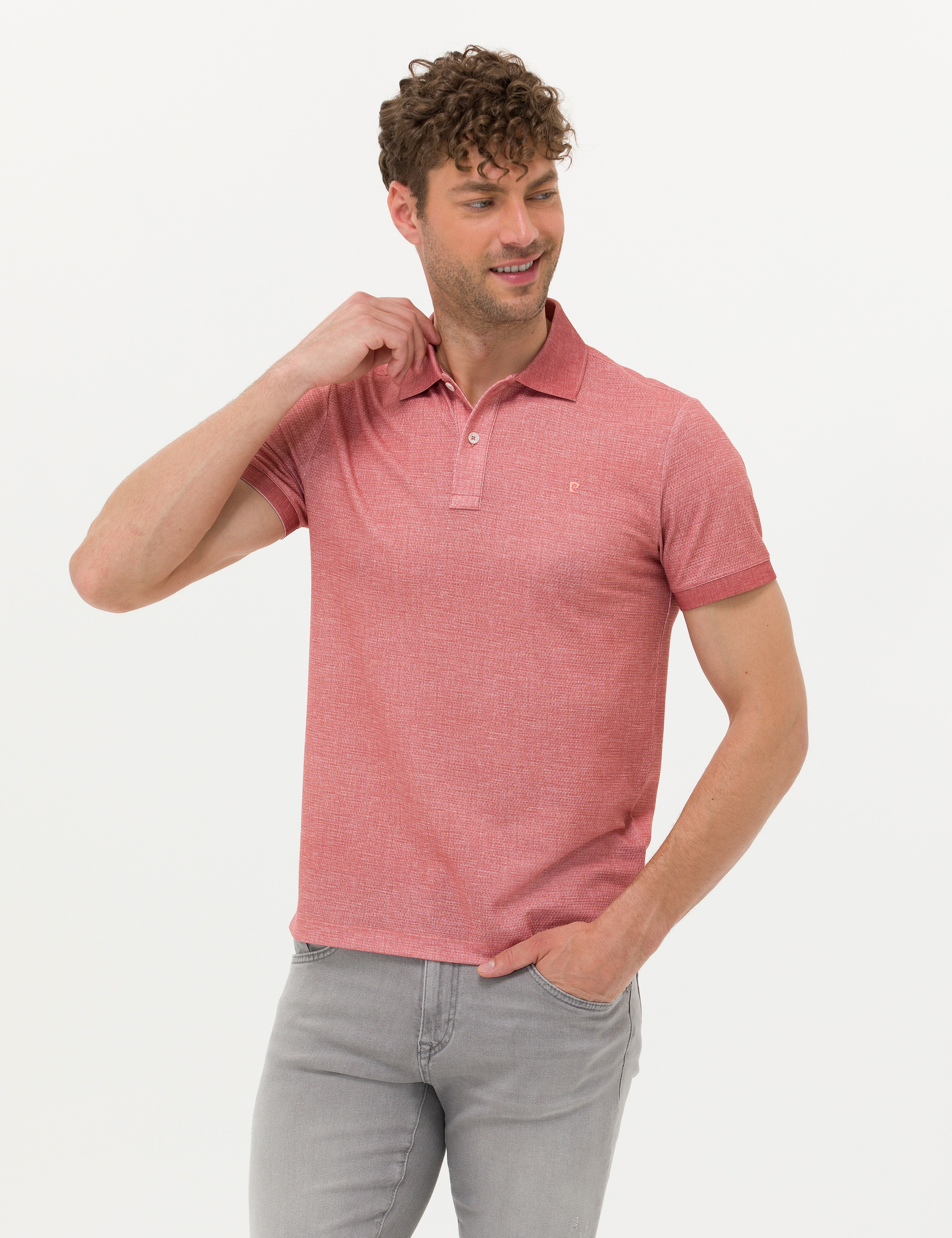 Kahverengi Slim Fit Dokulu Polo Yaka Tişört - Image 1