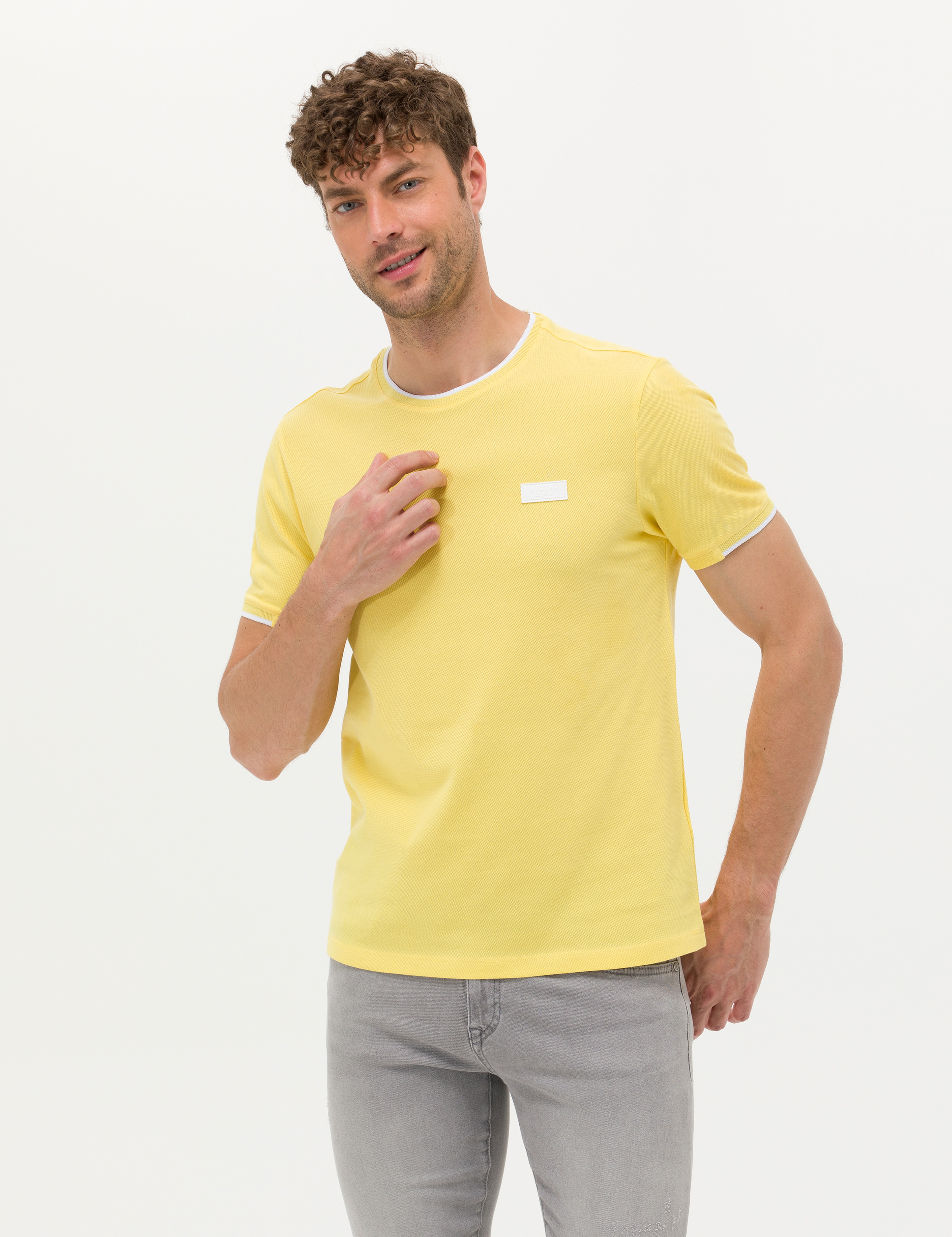 Açık Sarı Slim Fit %100 Pamuk Bisiklet Yaka Tişört - Image 3