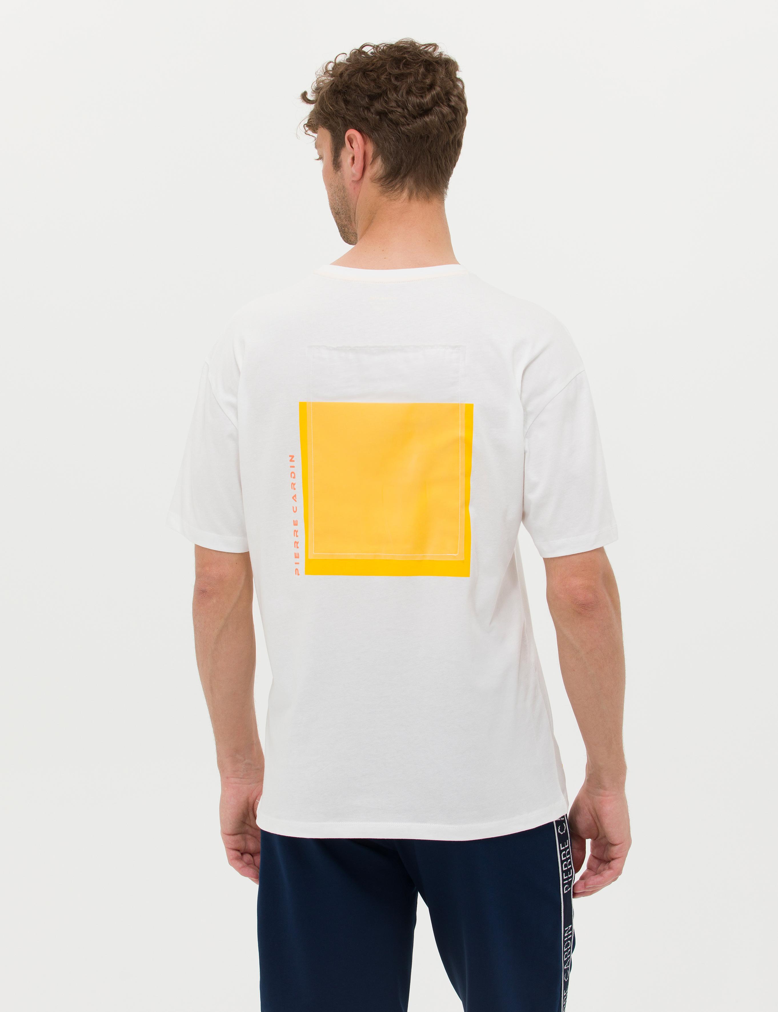 Ekru Comfort Fit Bisiklet Yaka Tişört