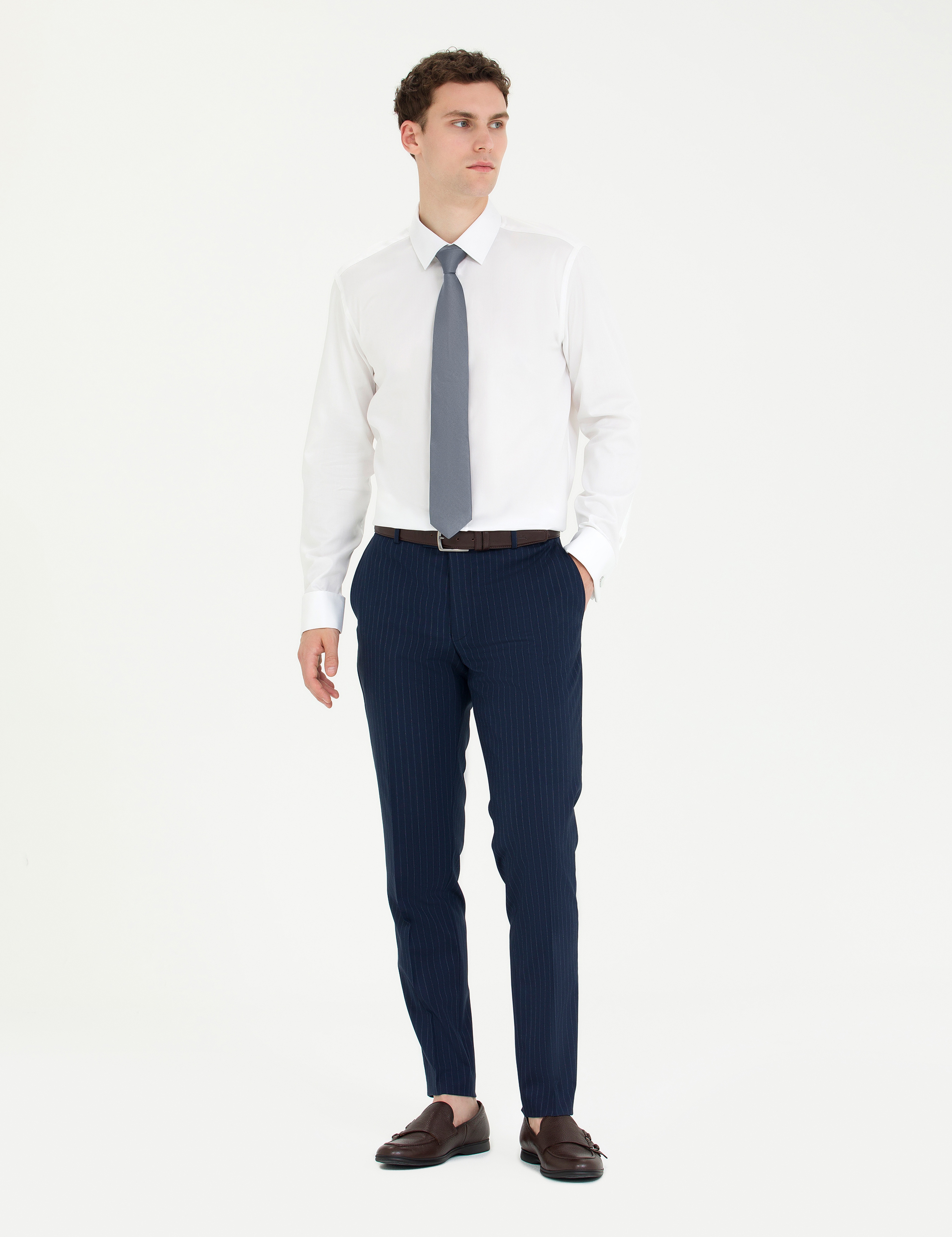 Beyaz Slim Fit Uzun Kollu Klasik Gömlek - Image 4