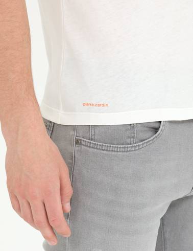 Ekru Slim Fit Bisiklet Yaka Tişört