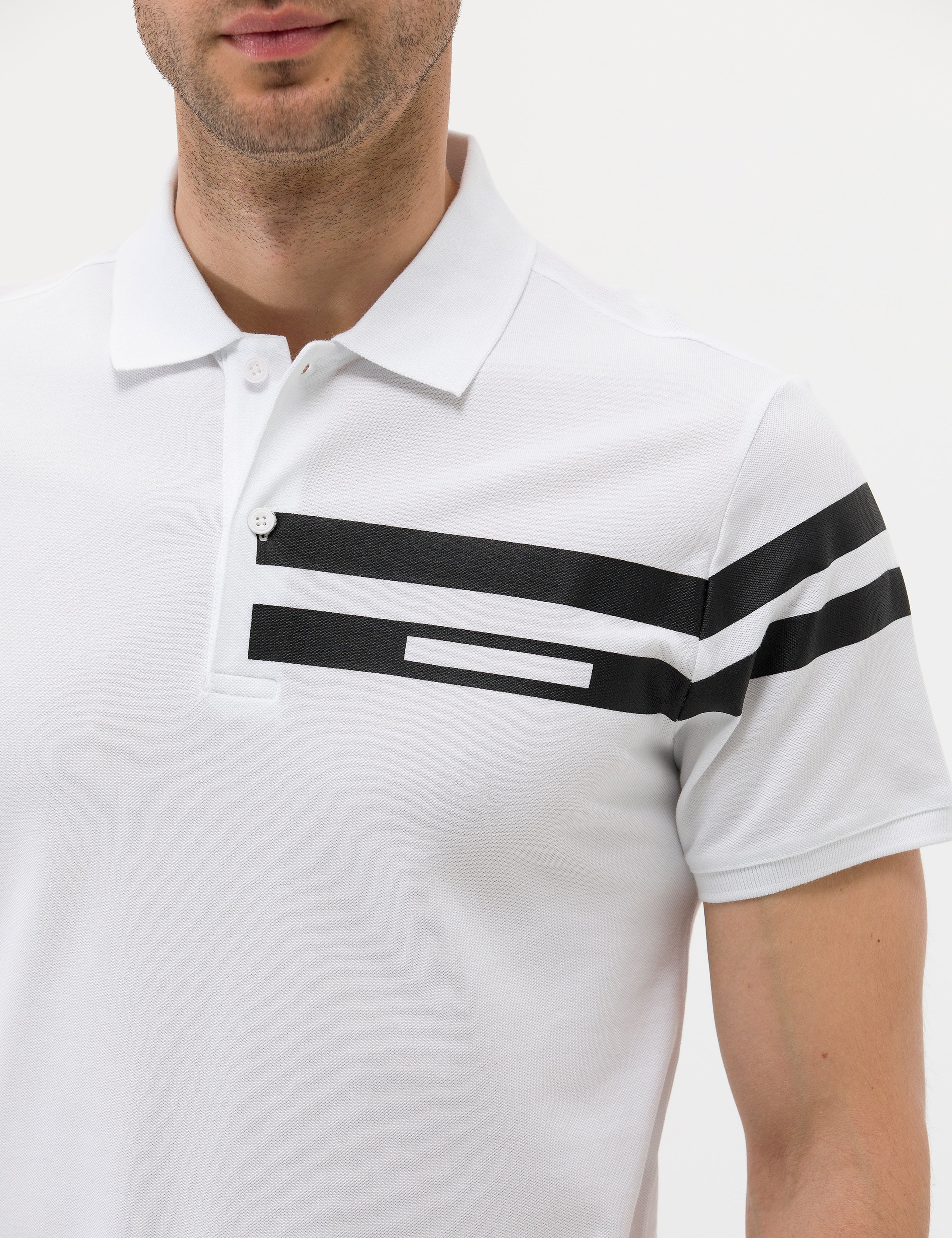 Beyaz Slim Fit Polo Yaka Tişört - Image 7