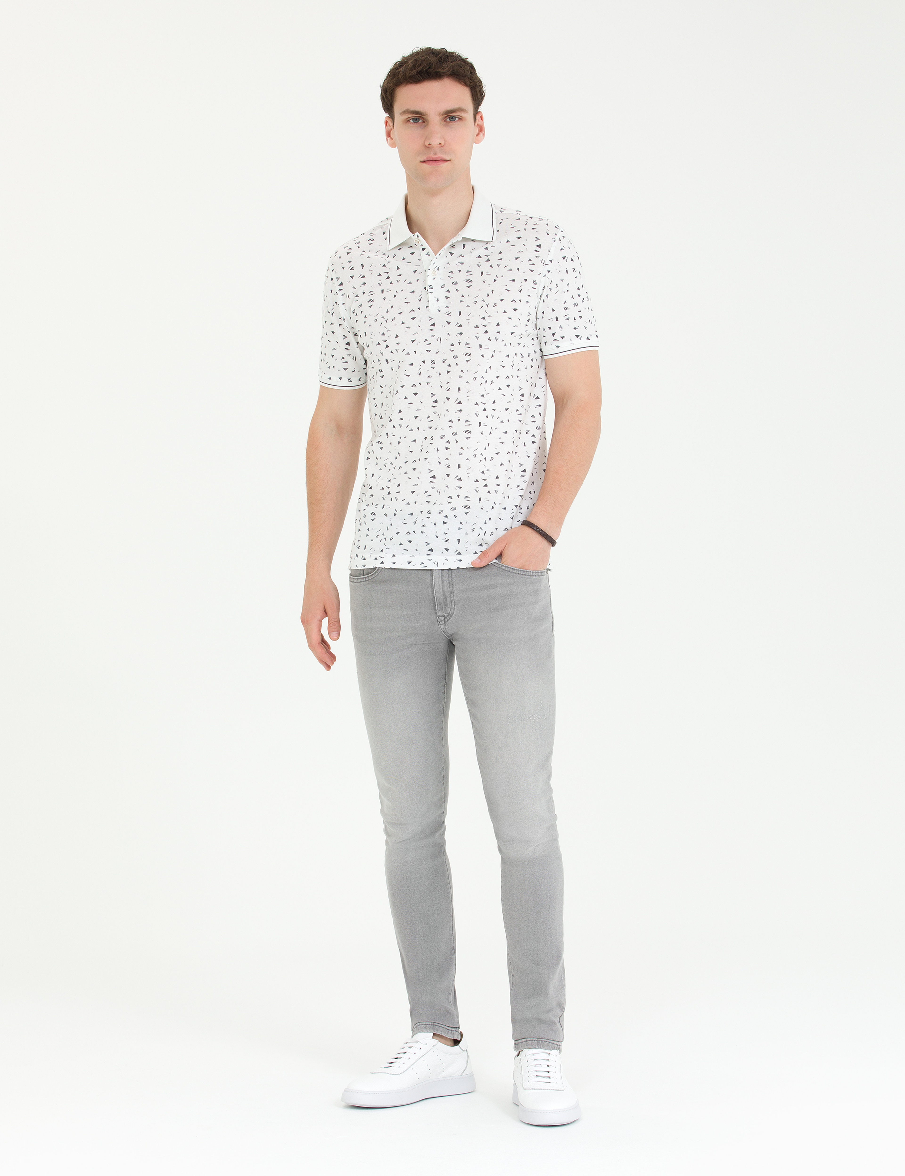Beyaz Slim Fit Polo Yaka Tişört - Image 4