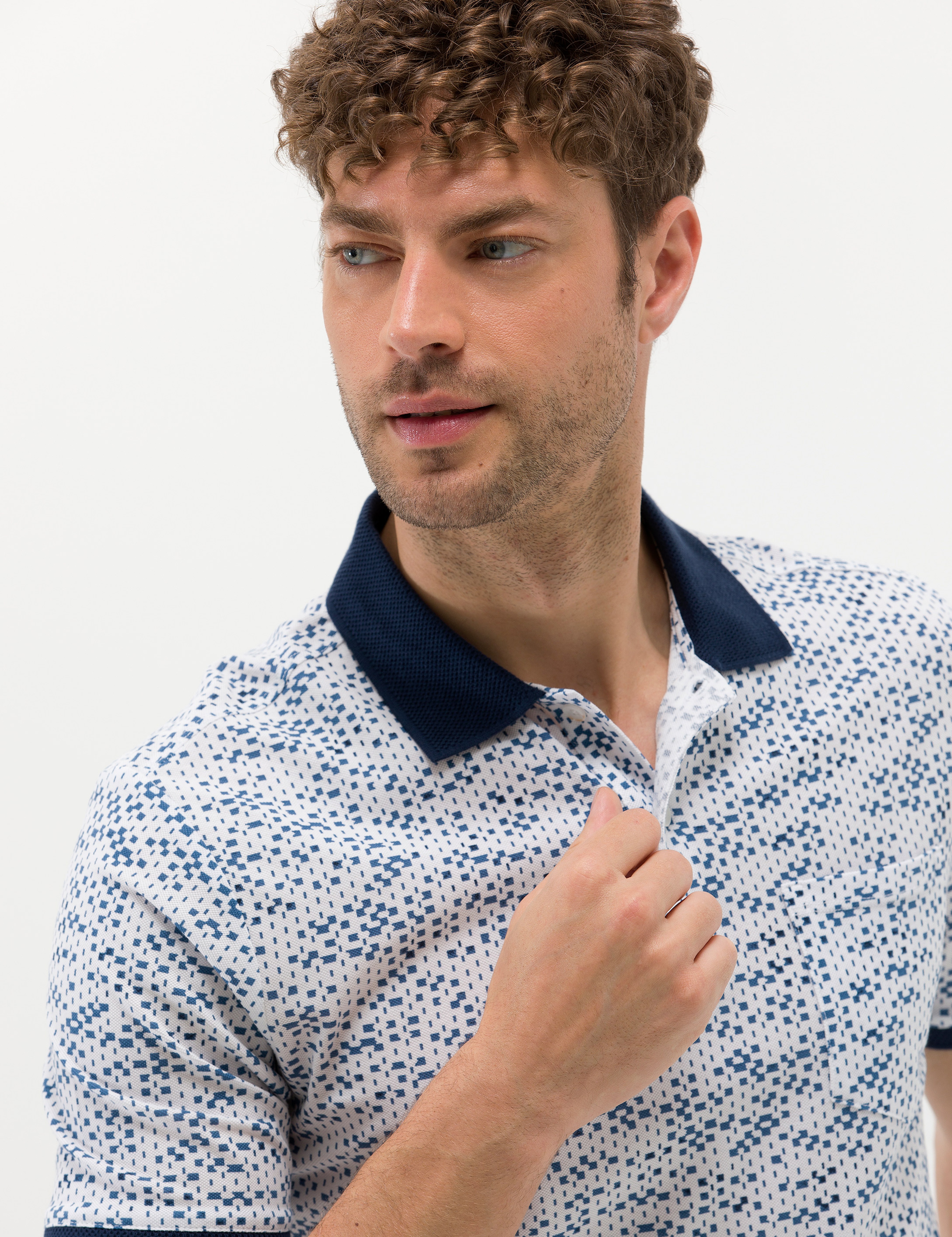 Ekru Regular Fit Polo Yaka Tişört - Image 4