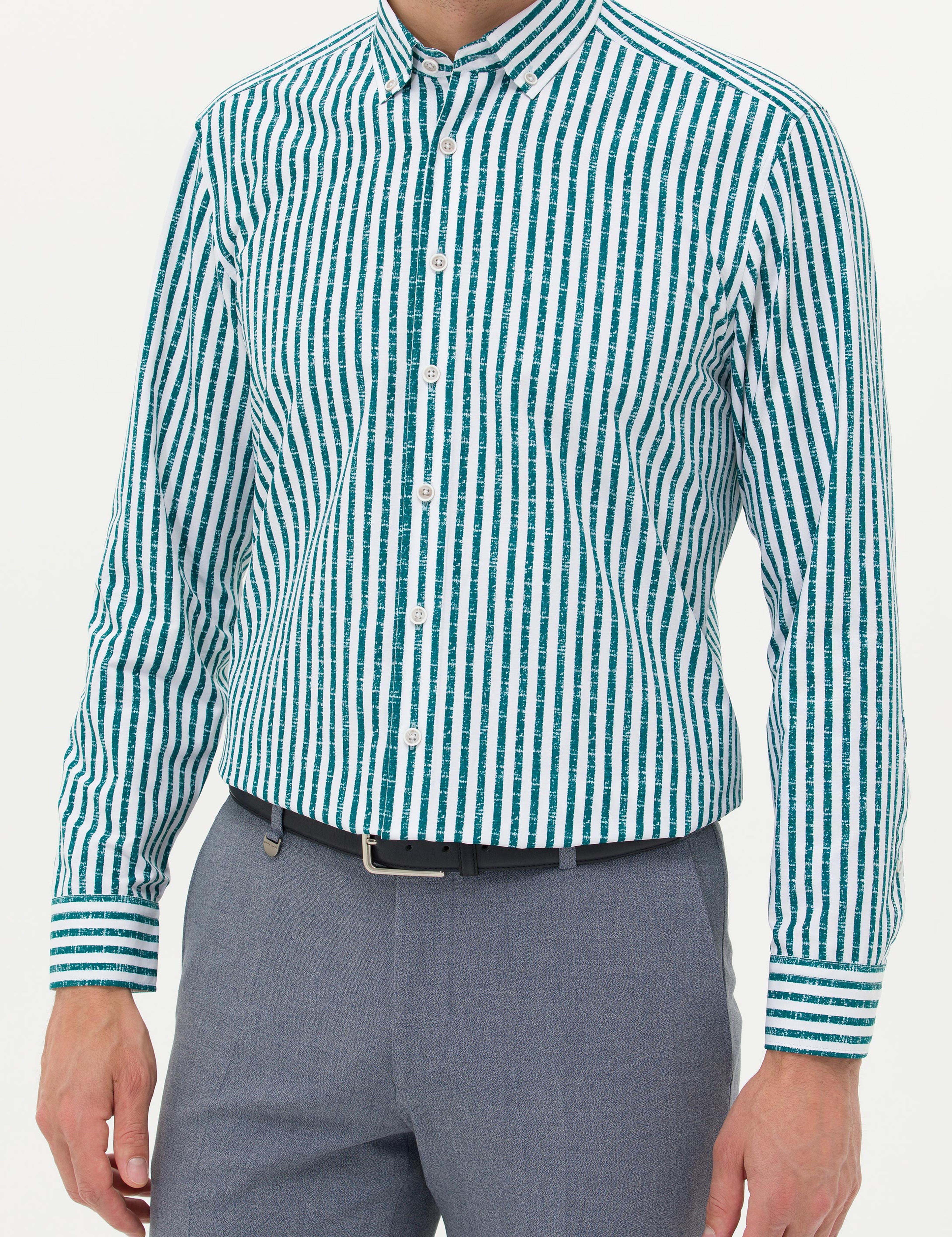 Zümrüt Regular Fit Uzun Kollu Gömlek - Image 6