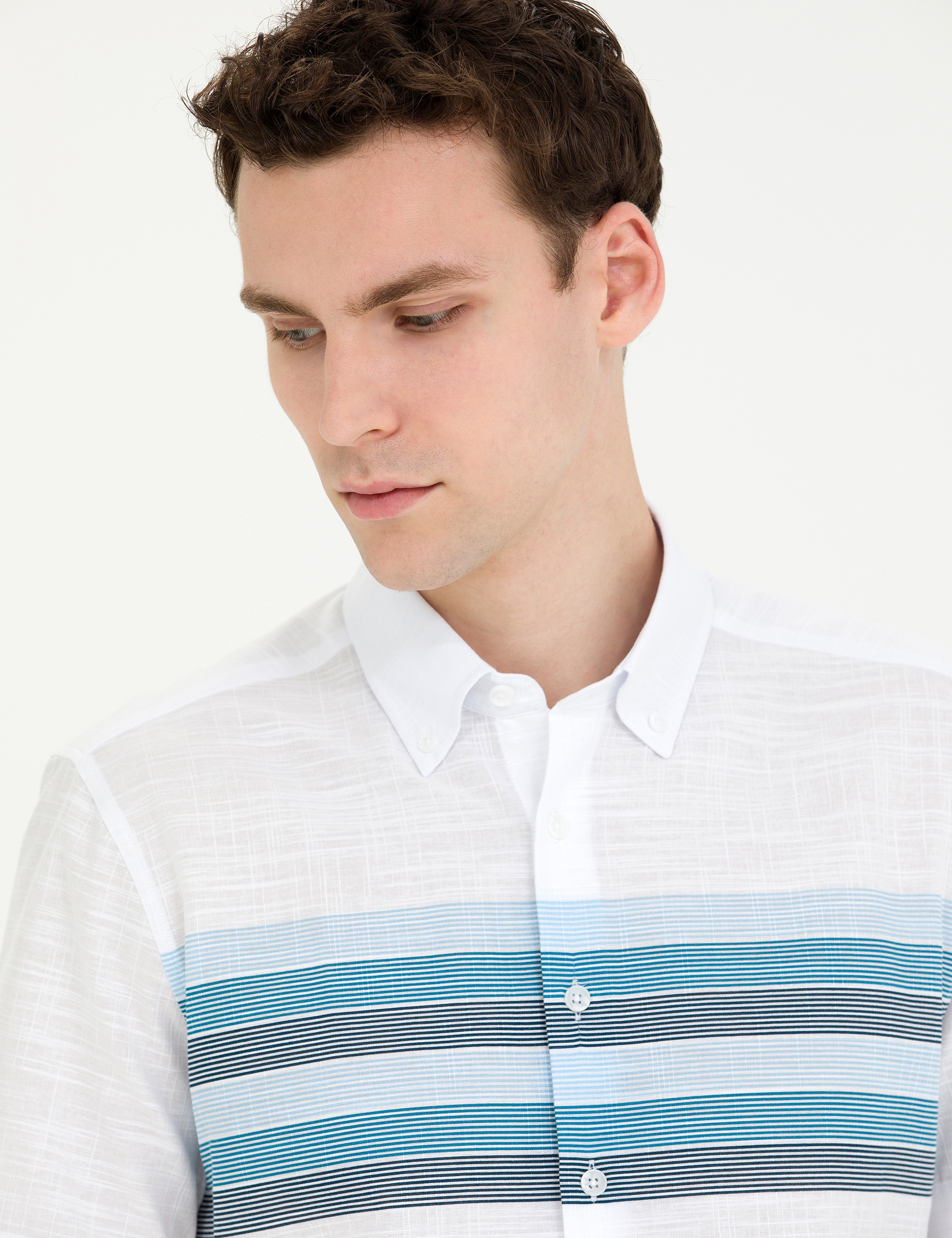 Lacivert Slim Fit Kısa Kollu Gömlek - Image 2