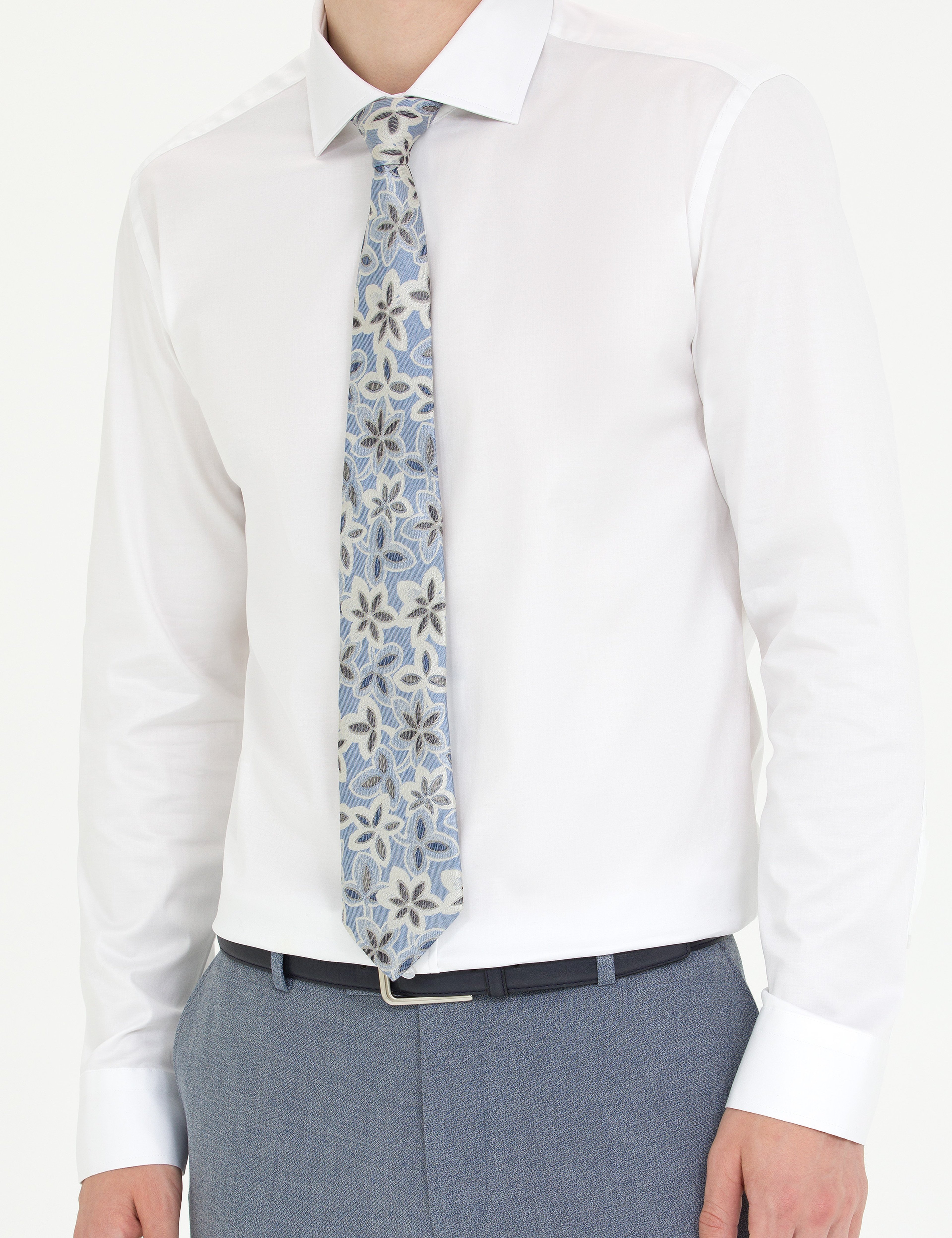 Beyaz Likralı Kolay Ütülenebilir Ekstra Slim Fit Basic Gömlek - Image 6
