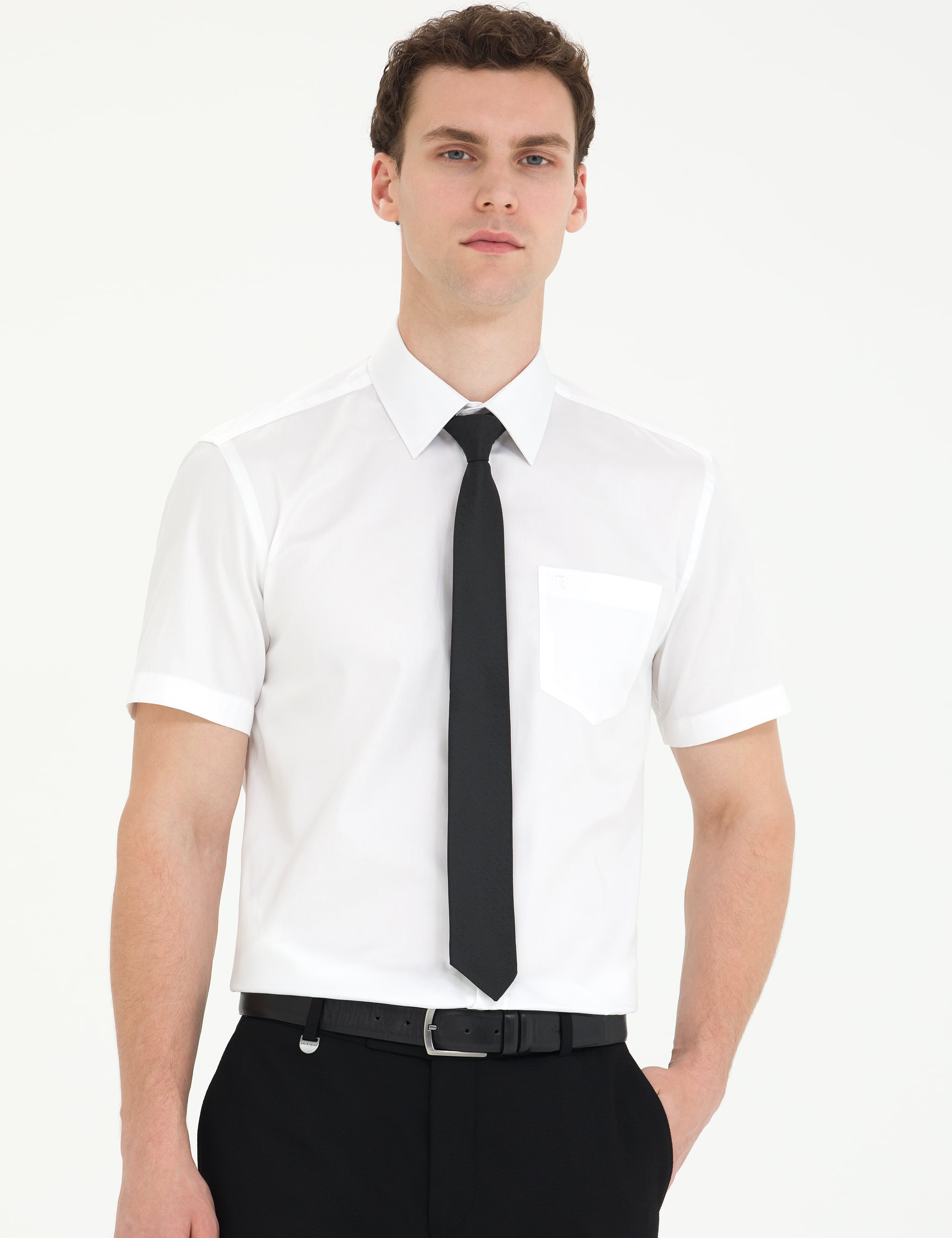 Pierre Cardin Beyaz %100 Pamuk Parlak Saten Regular Fit Kısa Kollu Basic Gömlek görsel 3