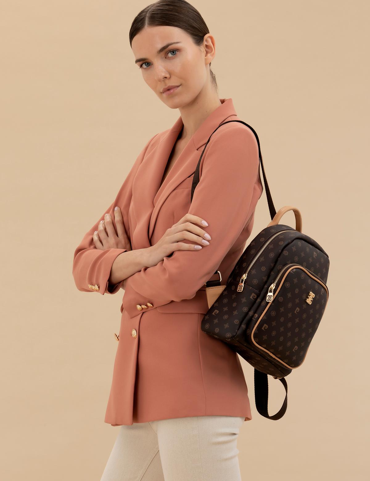 Kahverengi Sırt Çantası